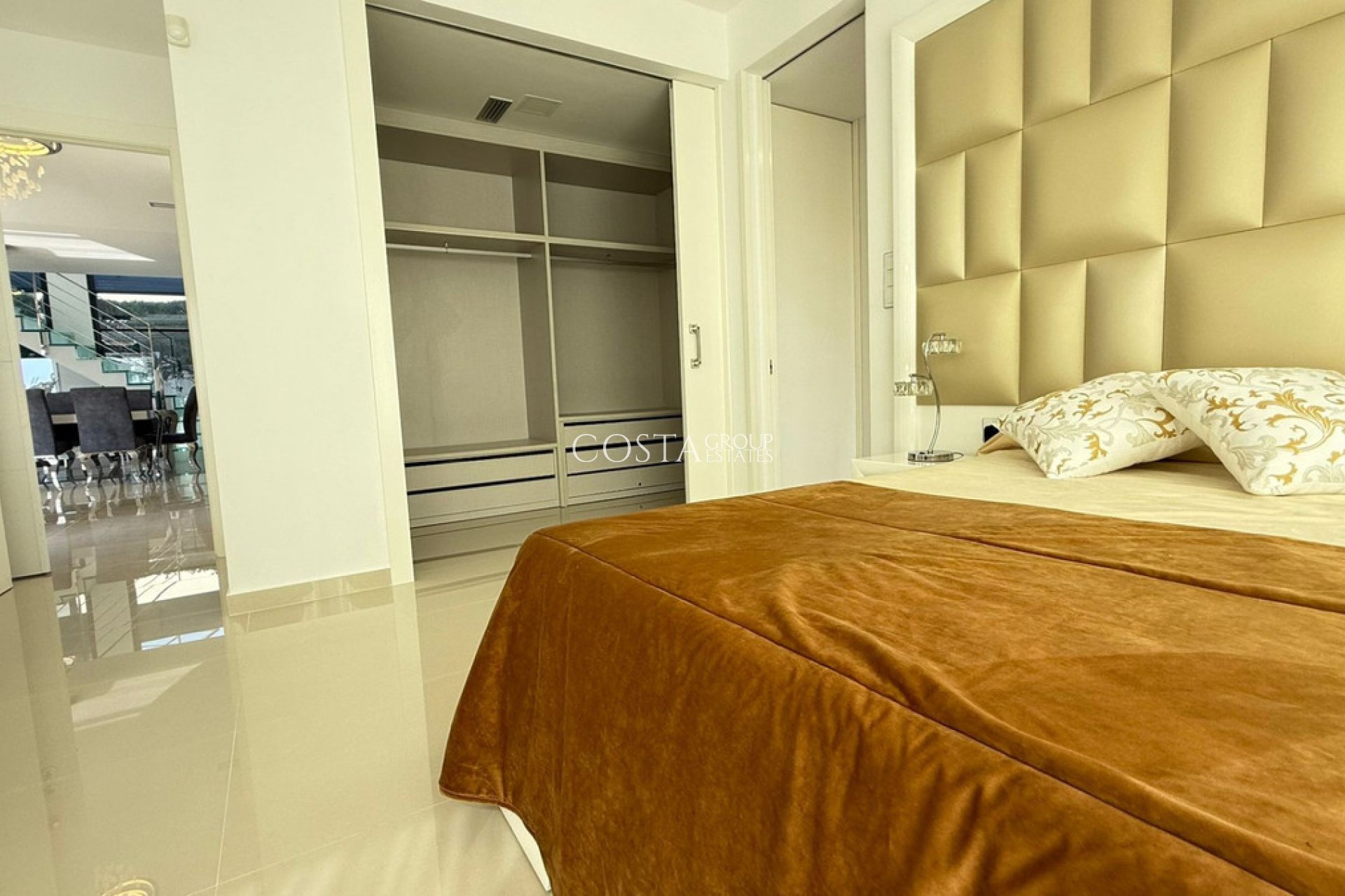 Resale - Villa -
San Miguel de Salinas - San Miguel de Salinas Centro