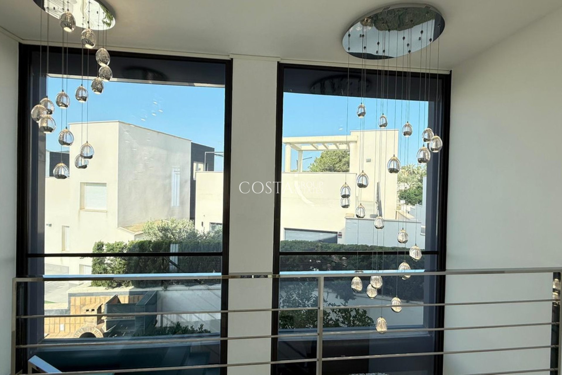 Resale - Villa -
San Miguel de Salinas - San Miguel de Salinas Centro