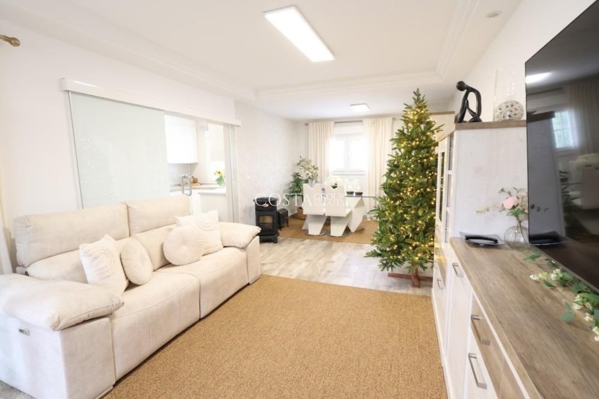 Resale - Villa -
San Miguel de Salinas - San Miguel de Salinas Centro