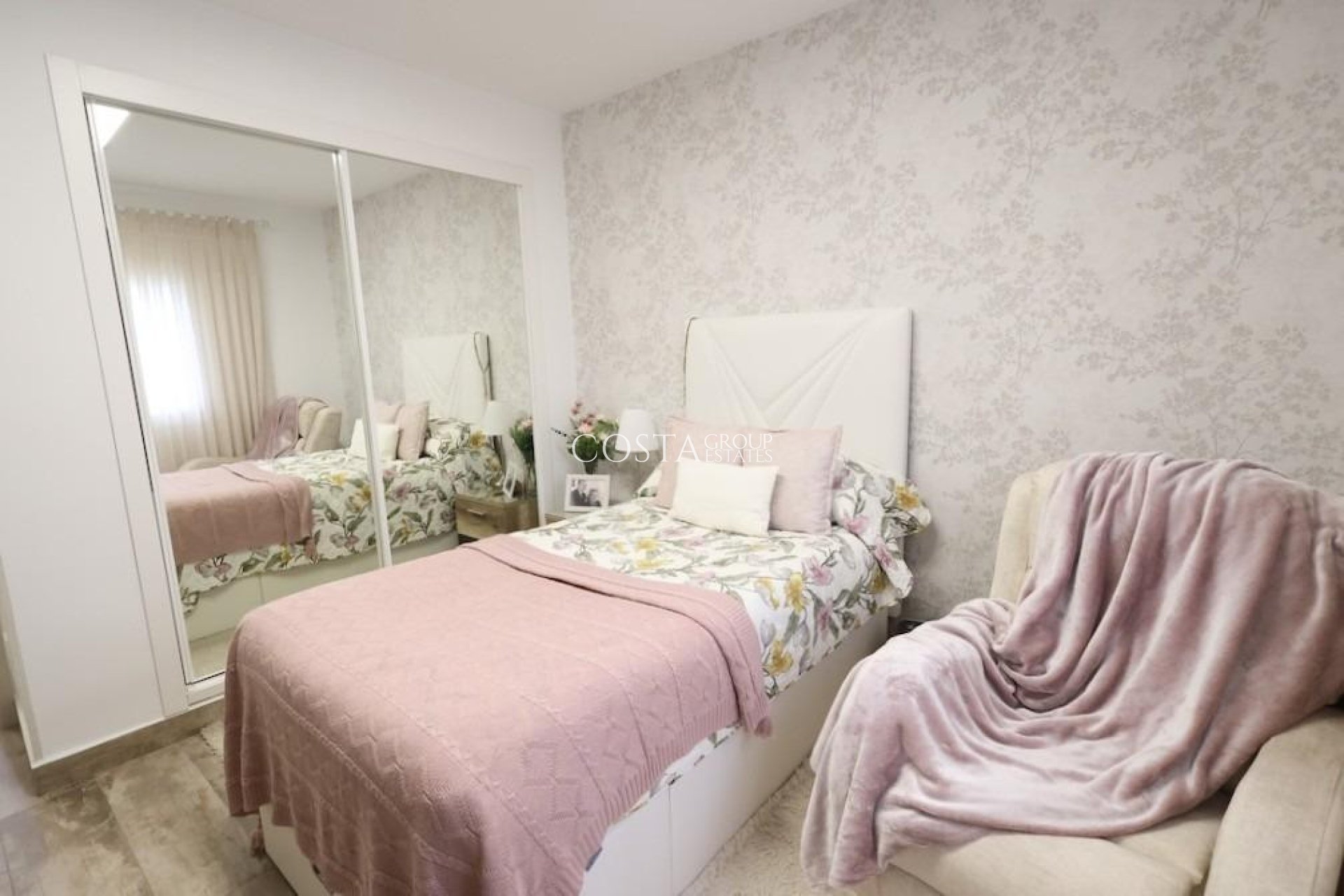 Resale - Villa -
San Miguel de Salinas - San Miguel de Salinas Centro