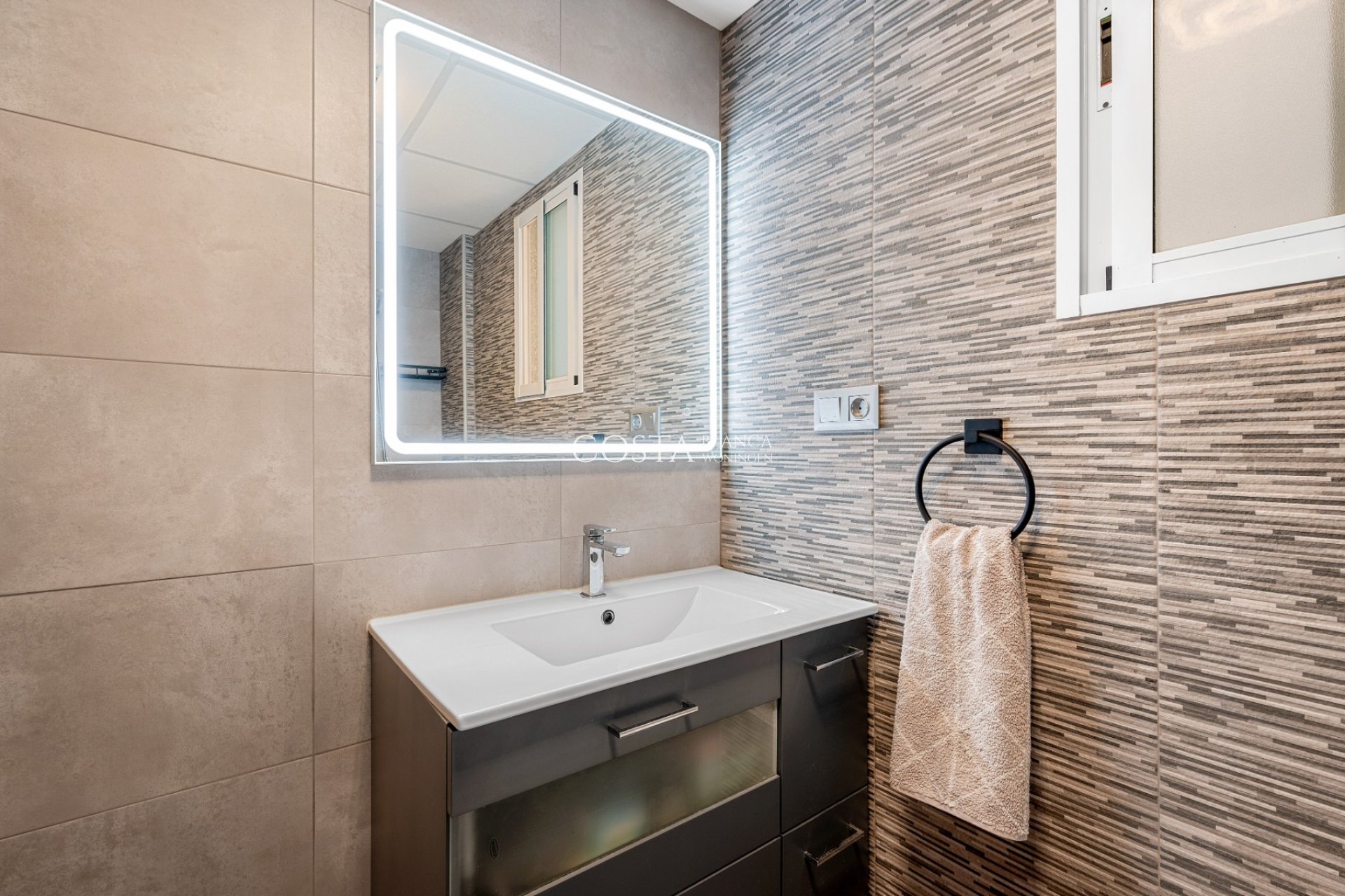 Resale - Villa -
San Miguel de Salinas - San Miguel De Salinas