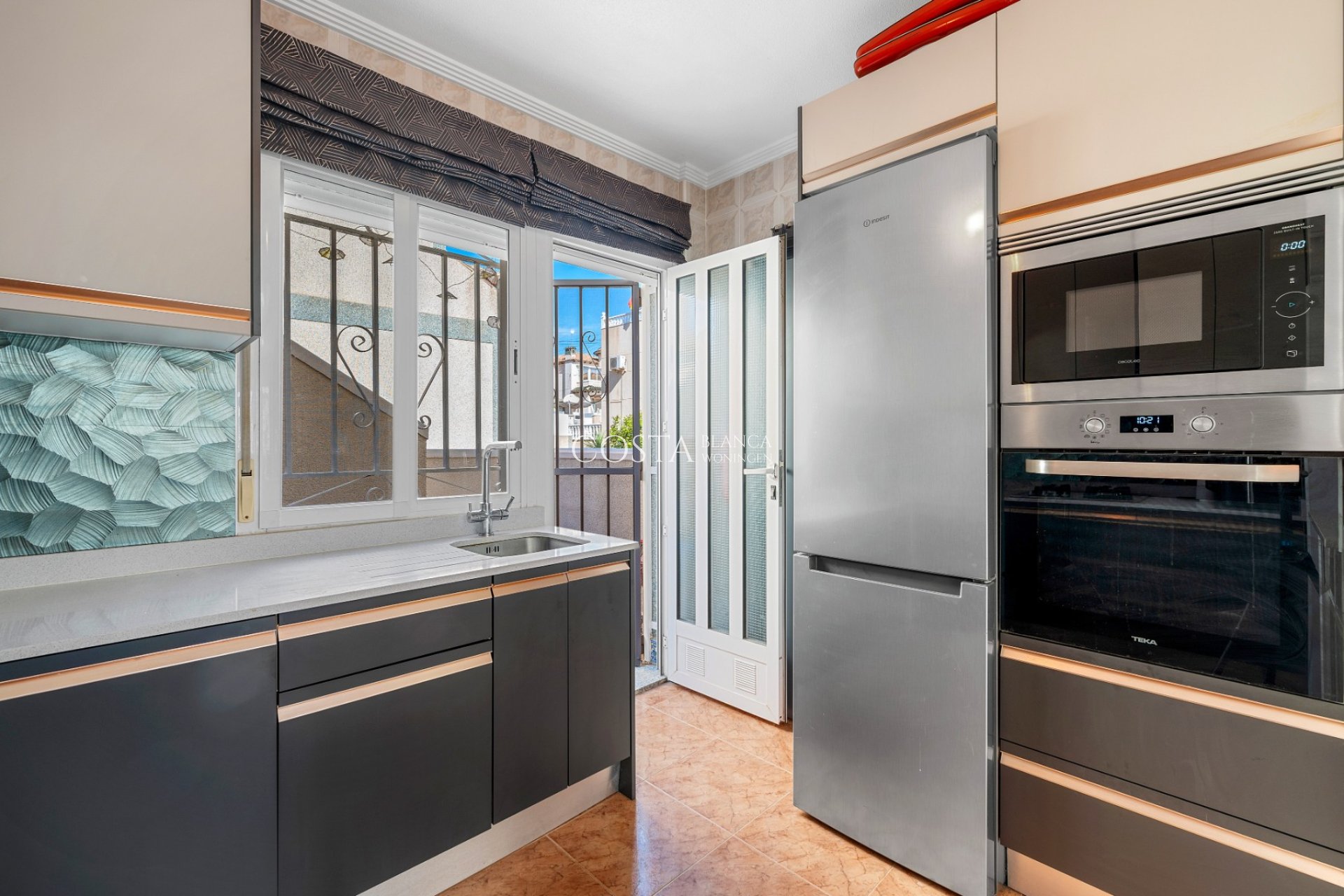 Resale - Villa -
San Miguel de Salinas - San Miguel De Salinas
