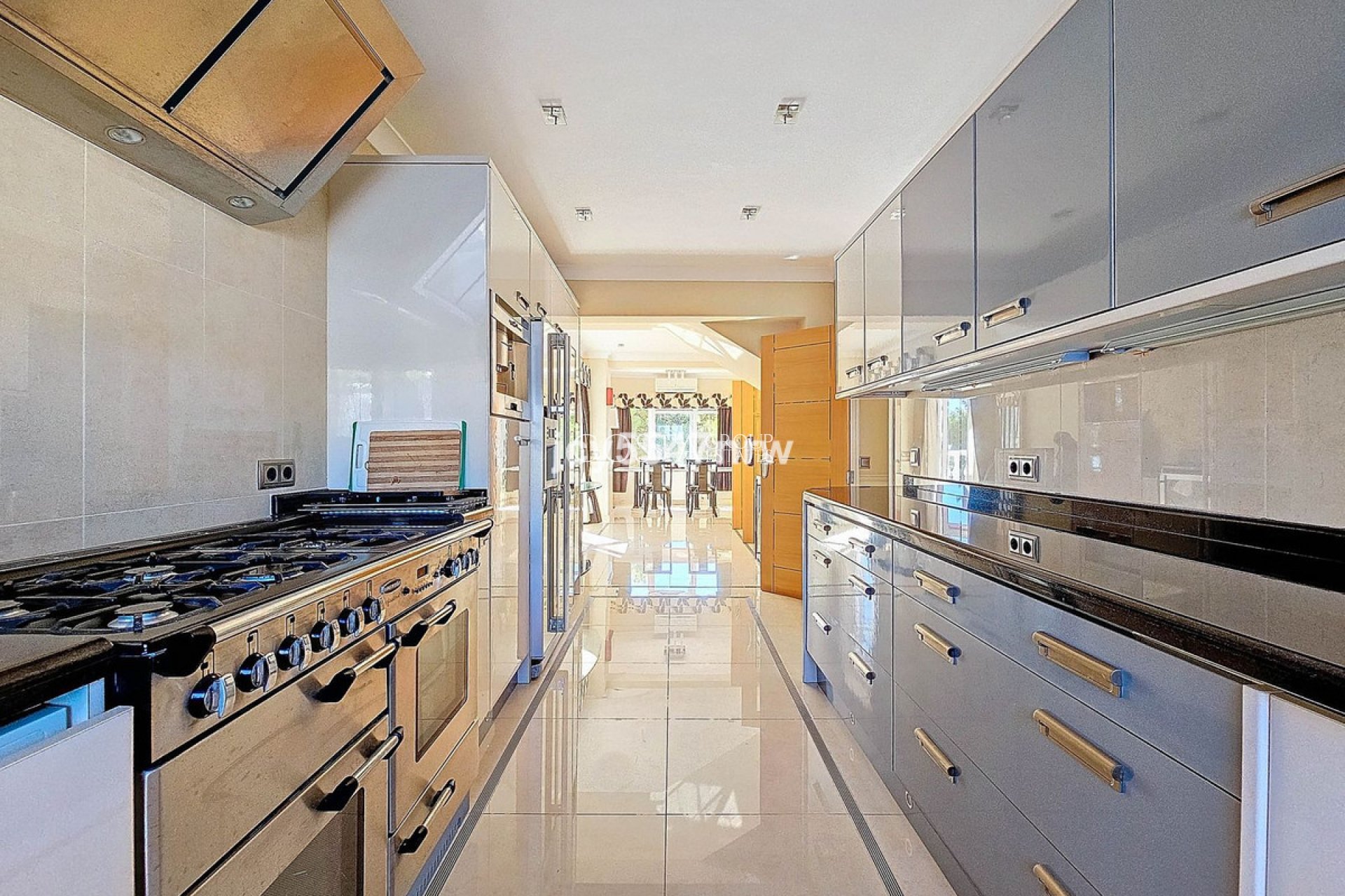 Resale - Villa -
Teulada - Moraira