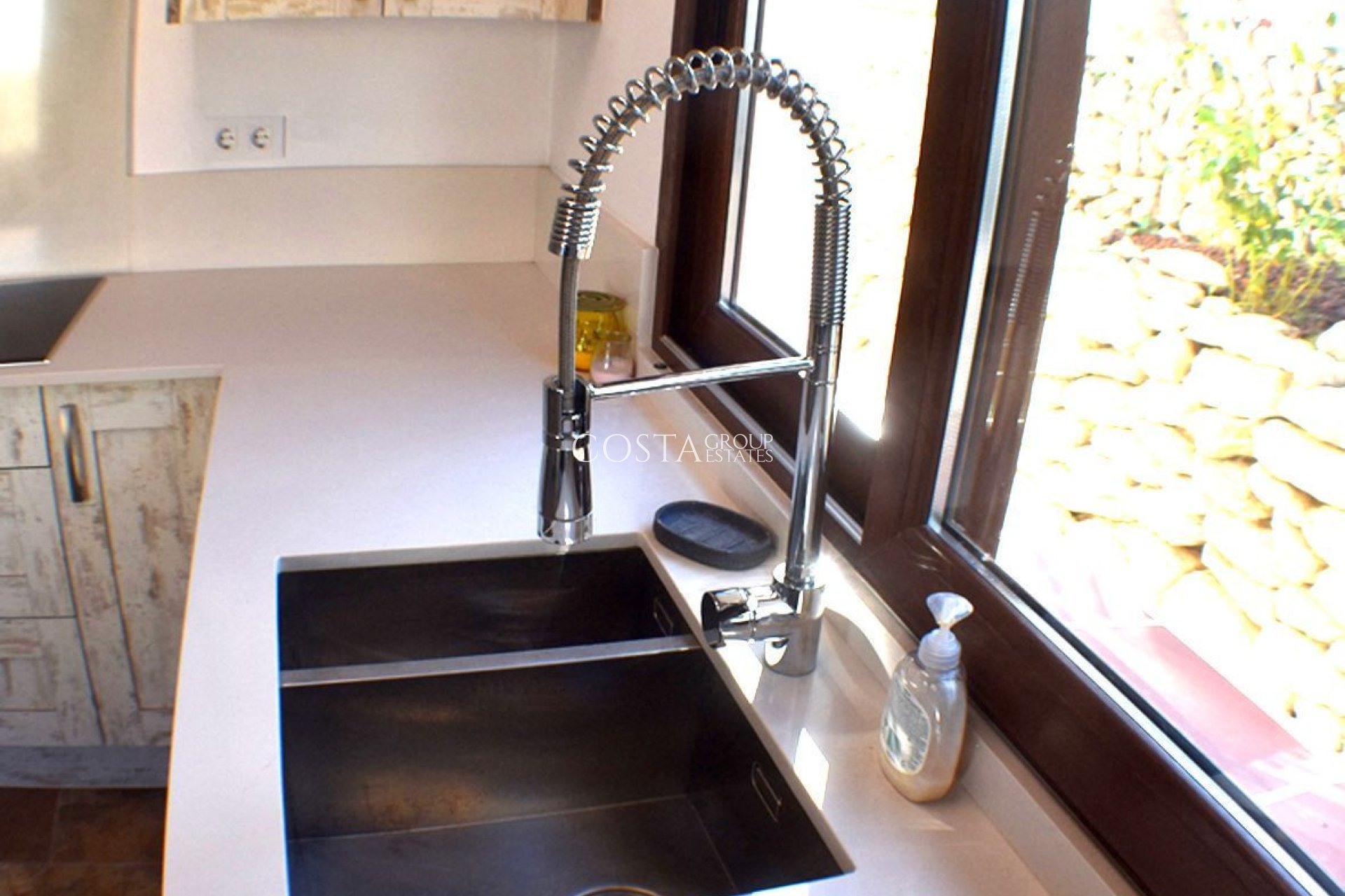 Resale - Villa -
Teulada - Moraira