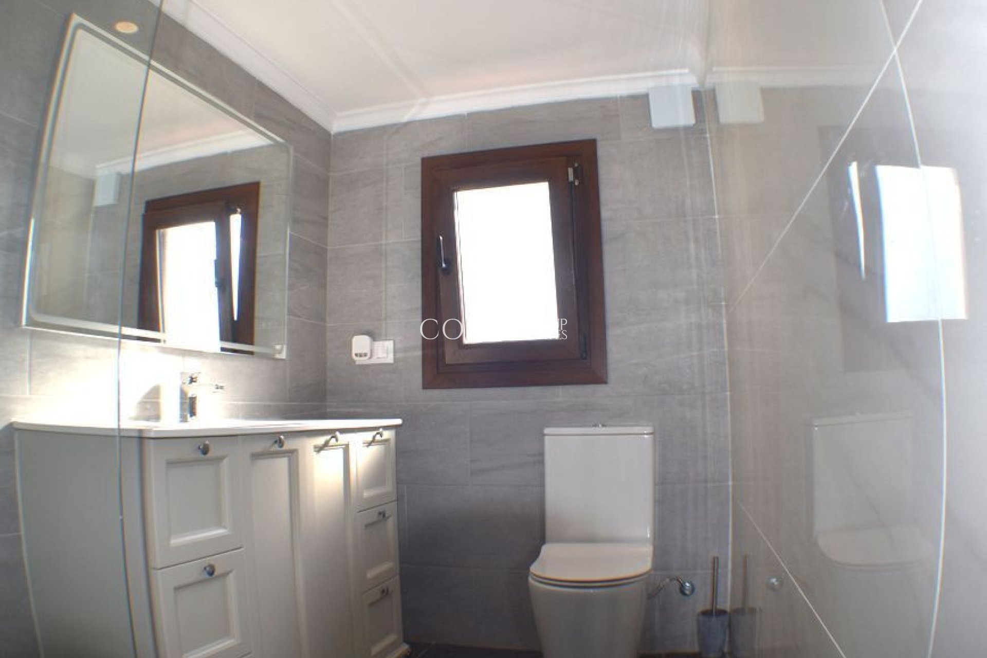 Resale - Villa -
Teulada - Moraira