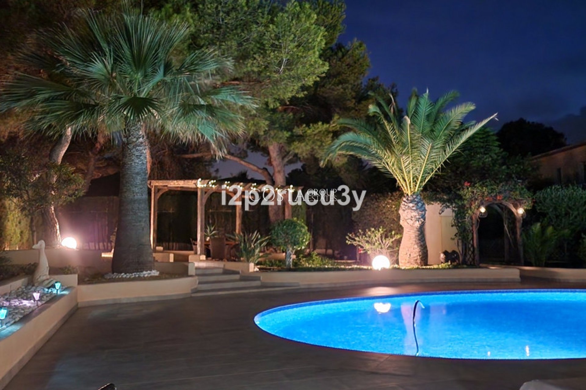 Resale - Villa -
Teulada - Moraira