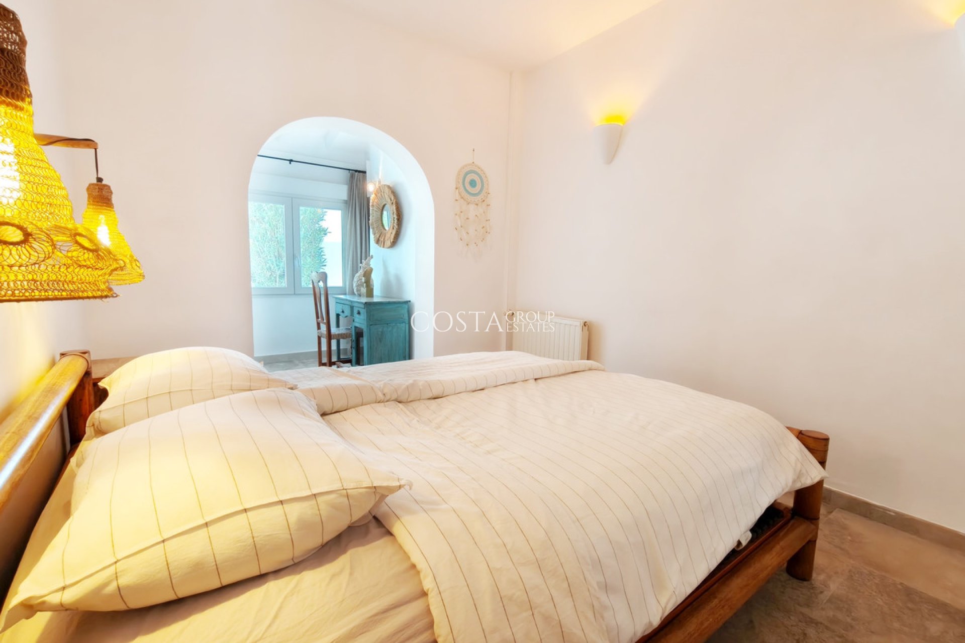 Resale - Villa -
Teulada - Moraira