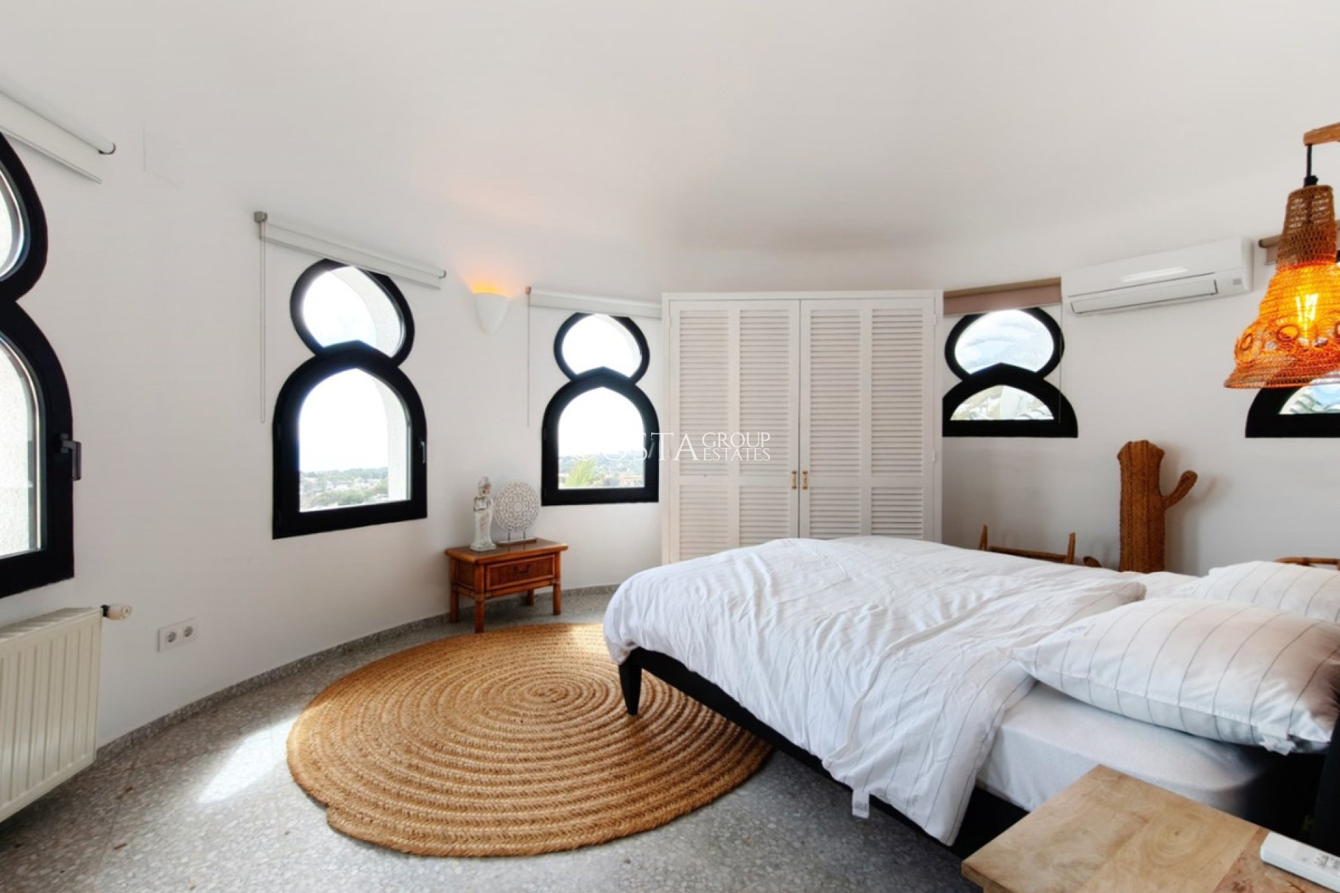 Resale - Villa -
Teulada - Moraira