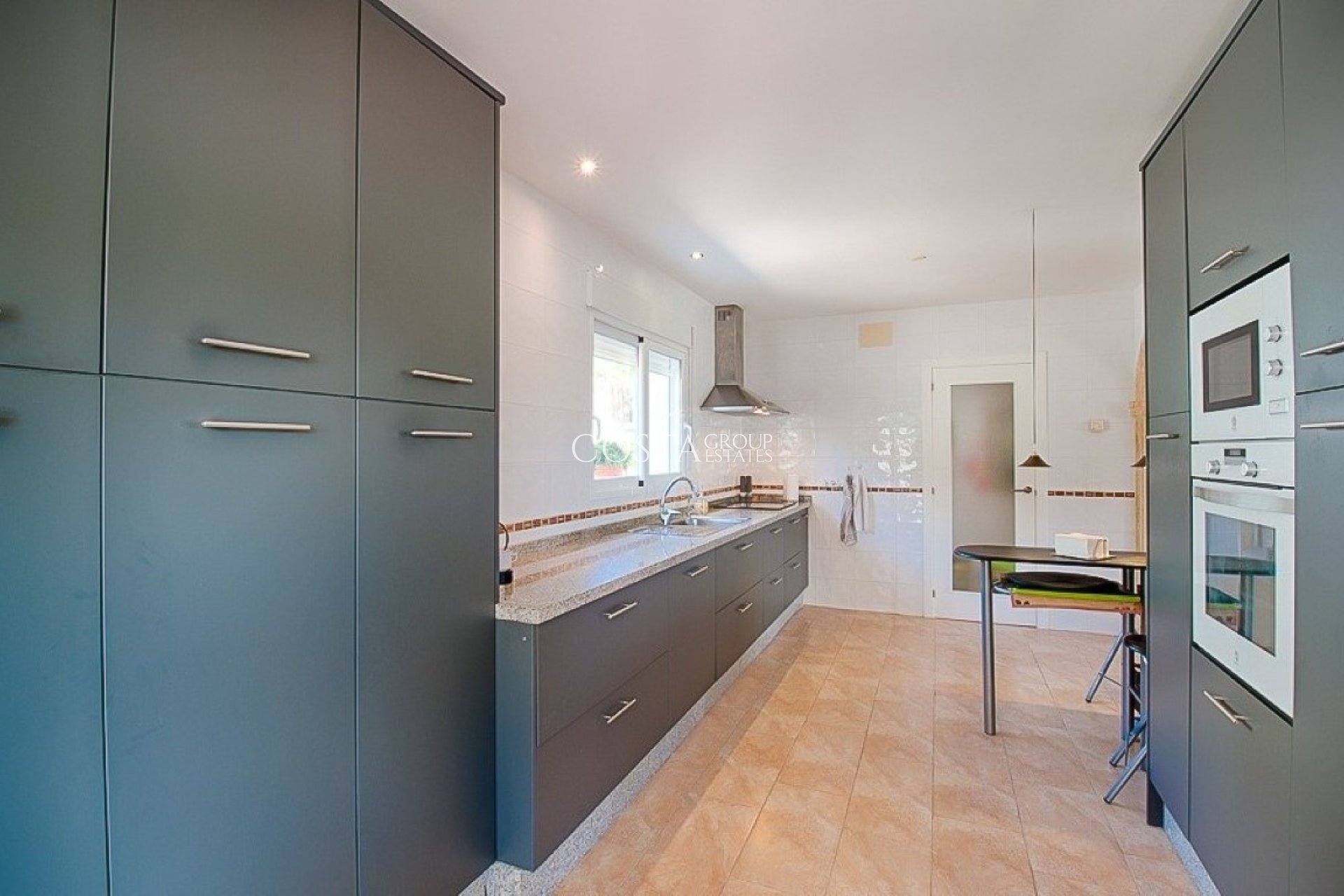 Resale - Villa -
Teulada - Moraira