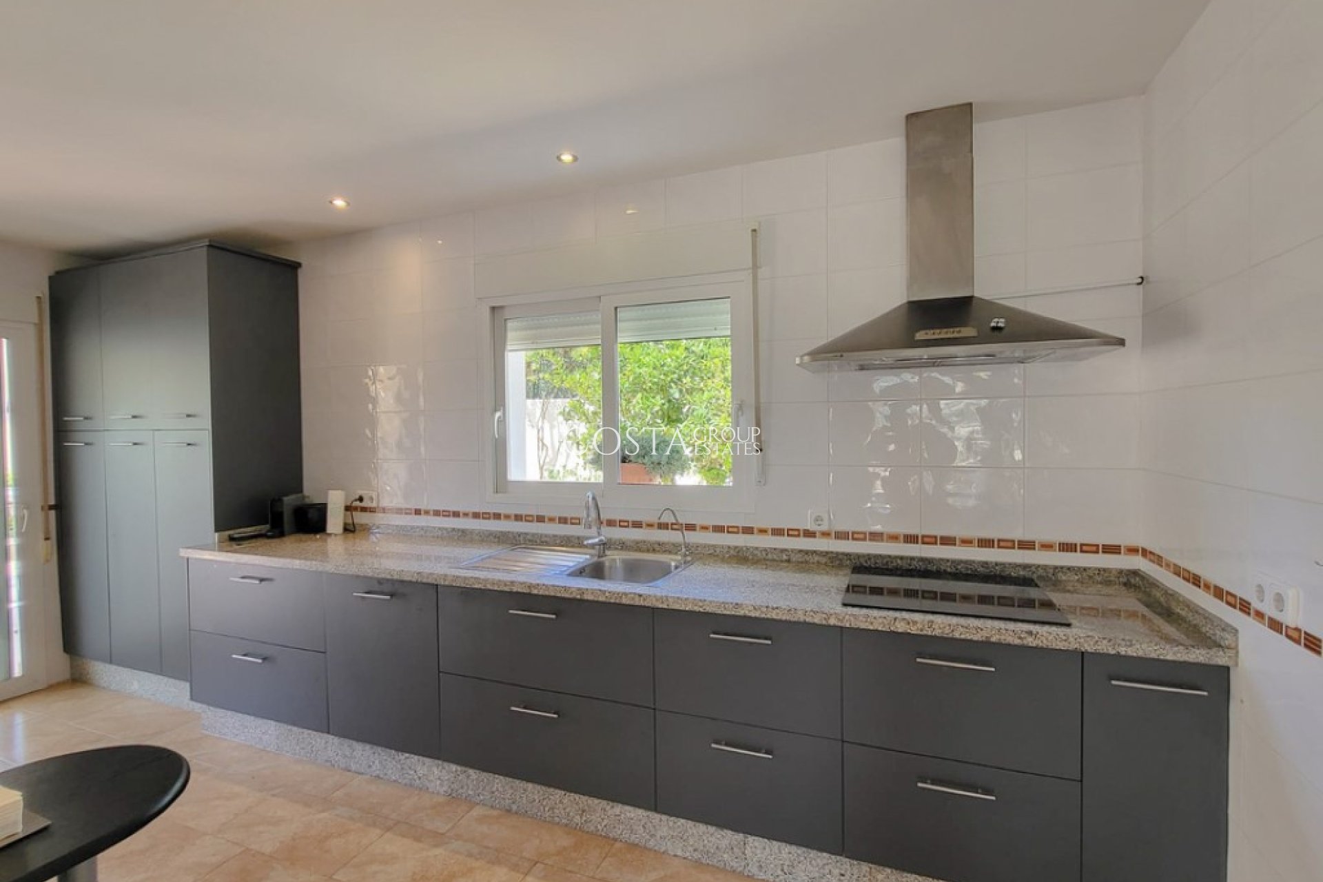 Resale - Villa -
Teulada - Moraira