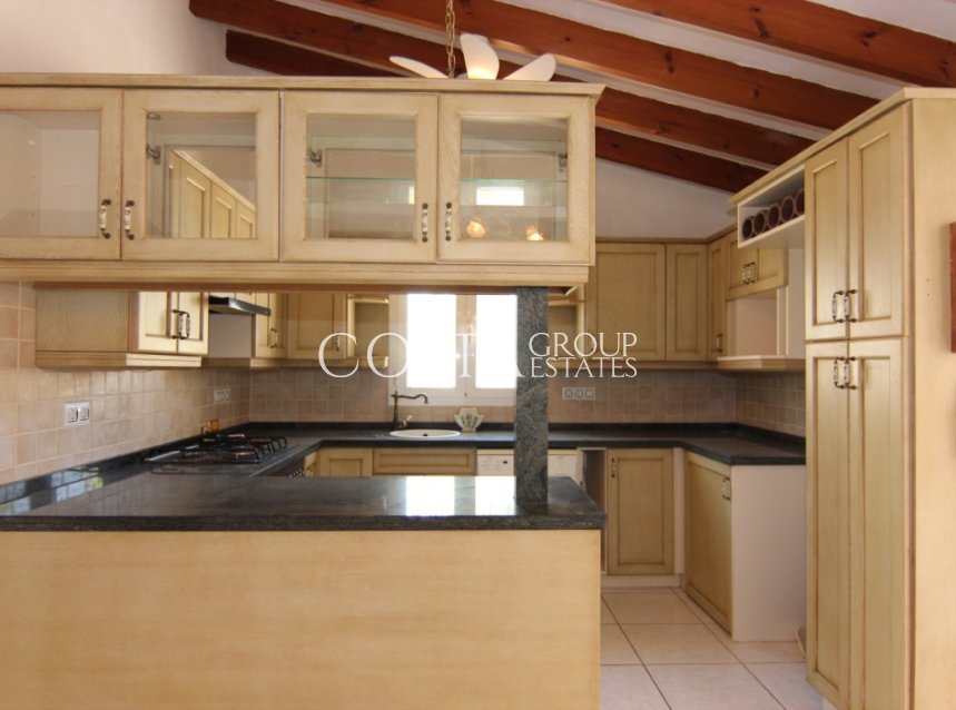 Resale - Villa -
Teulada - Moraira