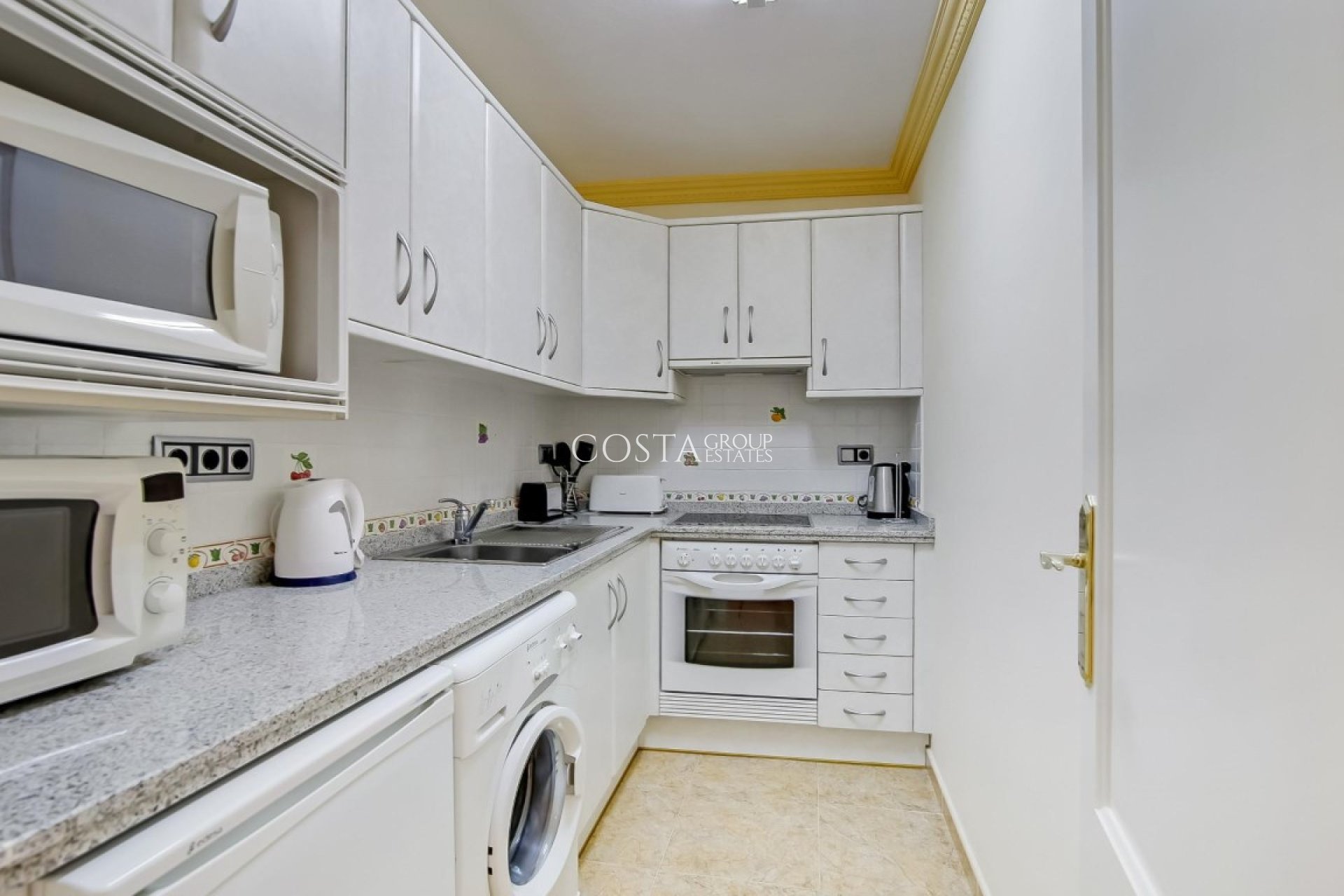 Resale - Villa -
Teulada - Moraira