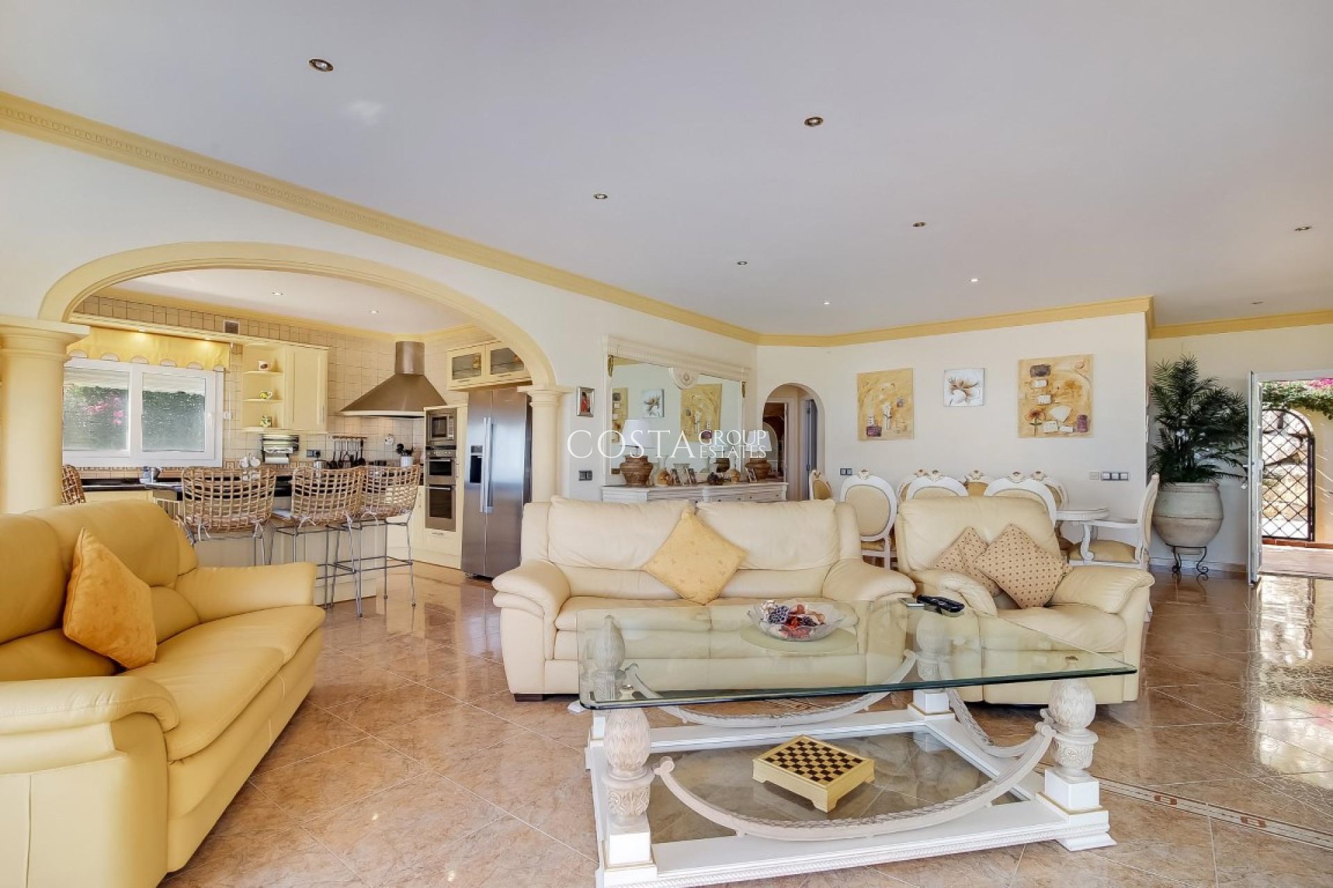 Resale - Villa -
Teulada - Moraira