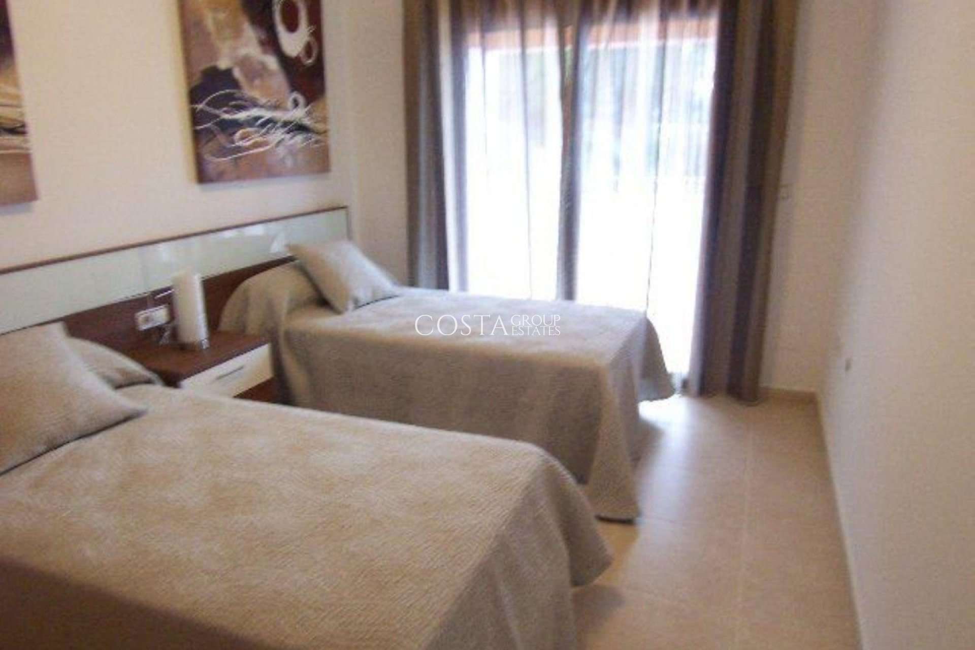 Resale - Villa -
Teulada - Moraira