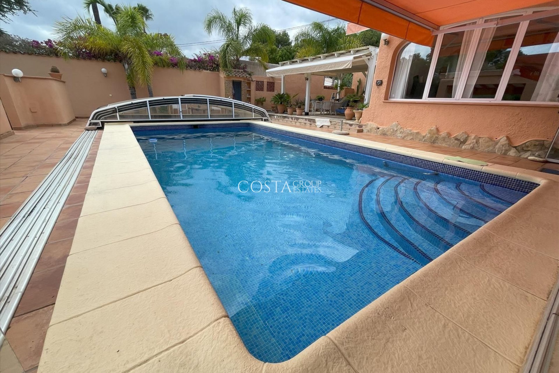 Resale - Villa -
Teulada - Moraira