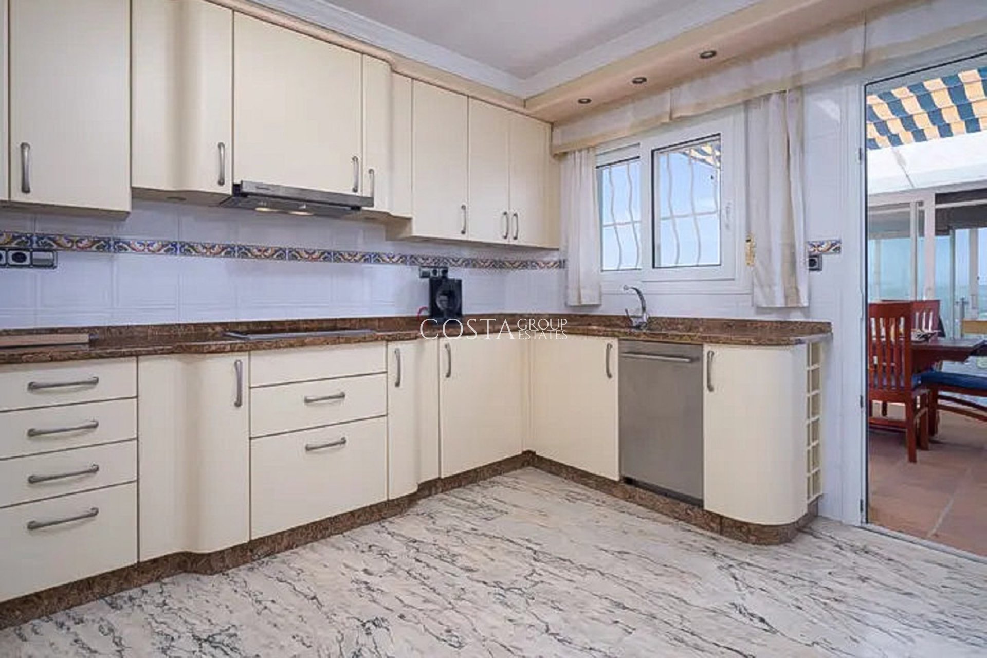 Resale - Villa -
Teulada - Moraira