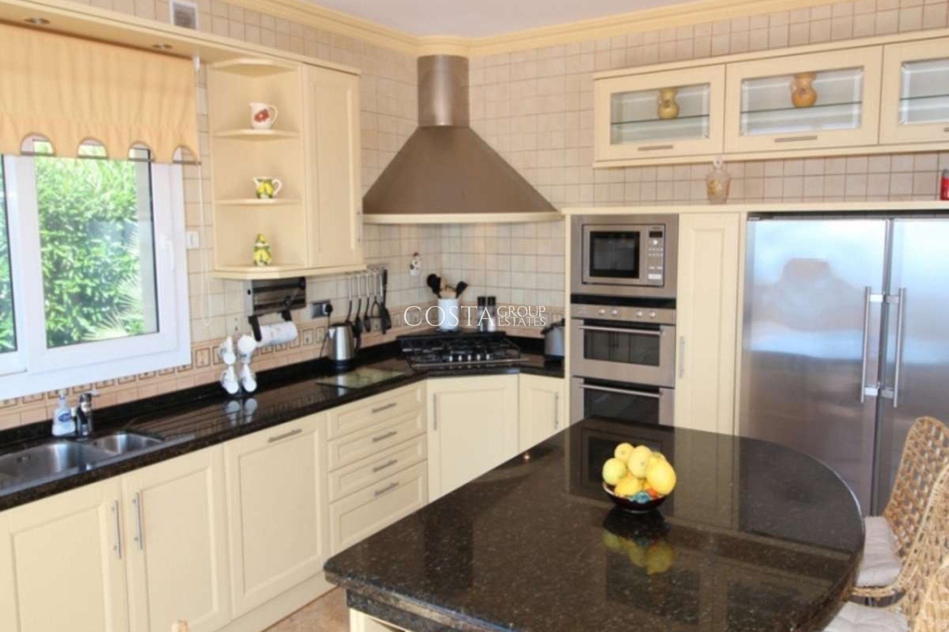 Resale - Villa -
Teulada - Moraira