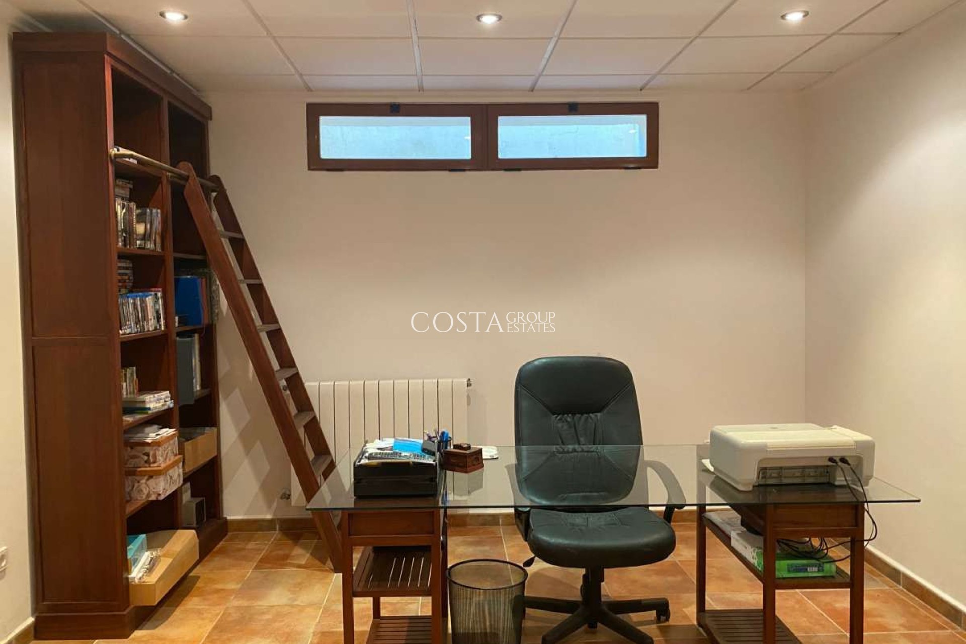 Resale - Villa -
Teulada - Moraira