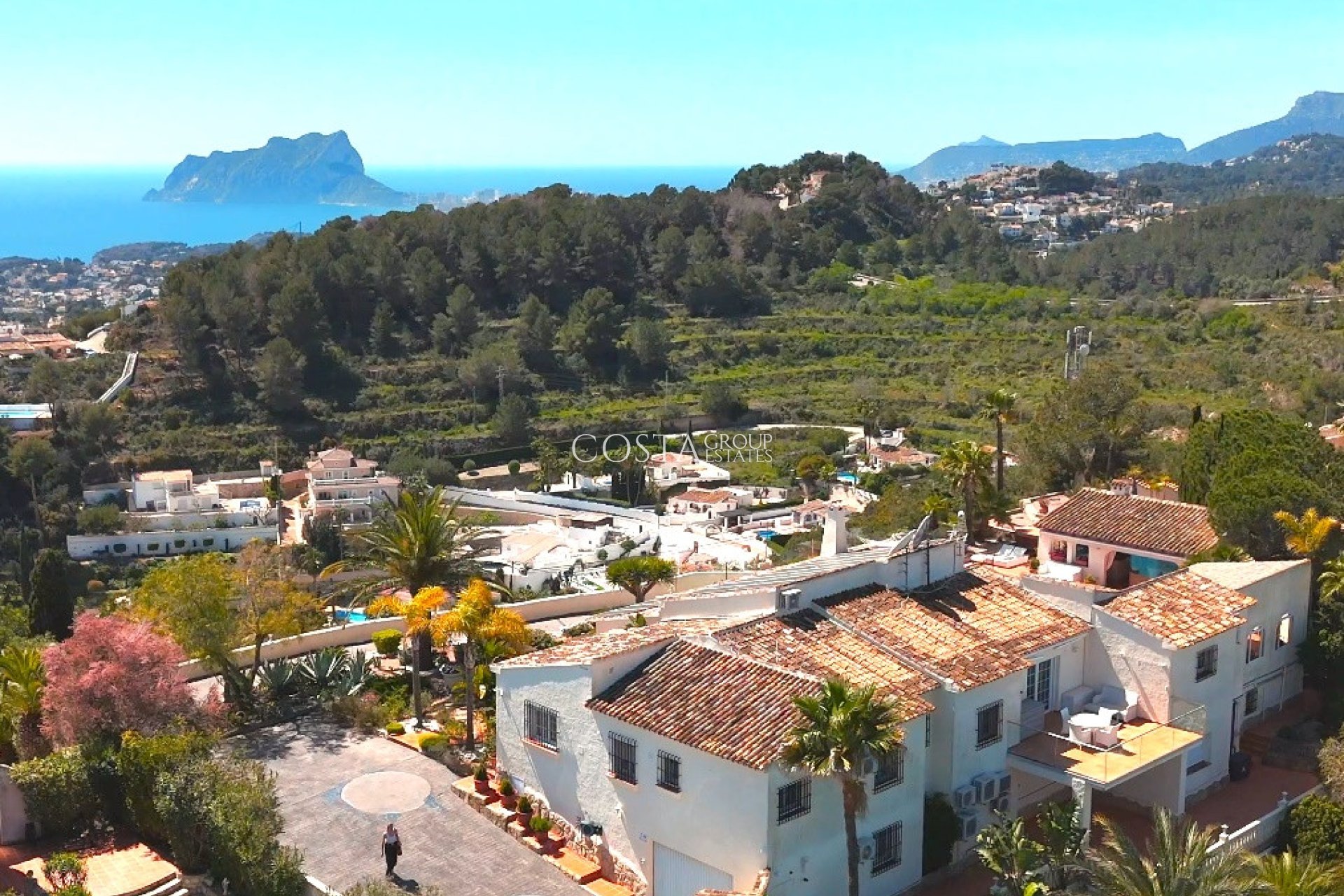 Resale - Villa -
Teulada - Moraira