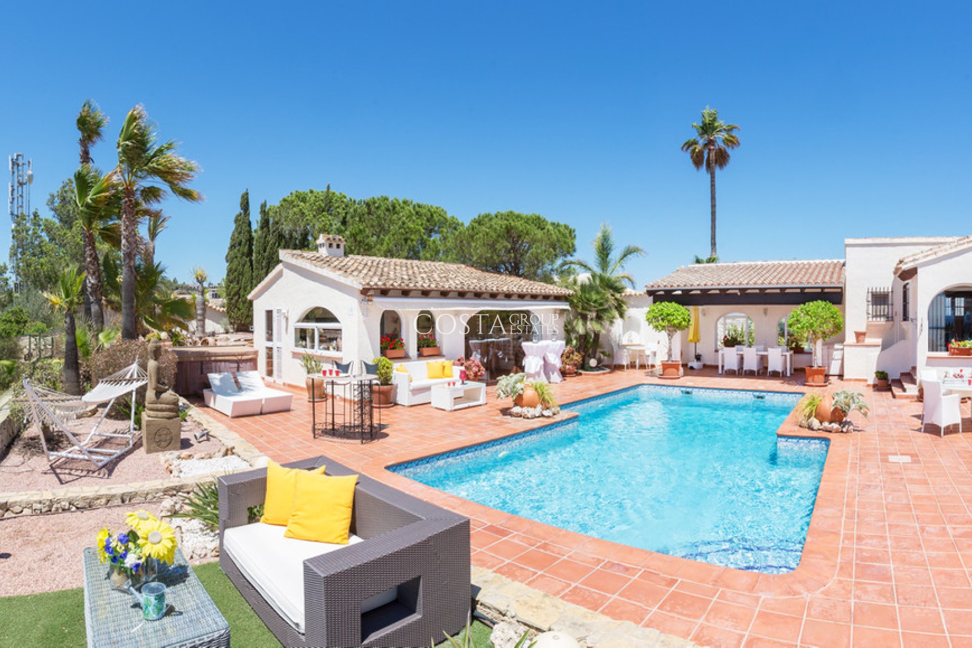 Resale - Villa -
Teulada - Moraira