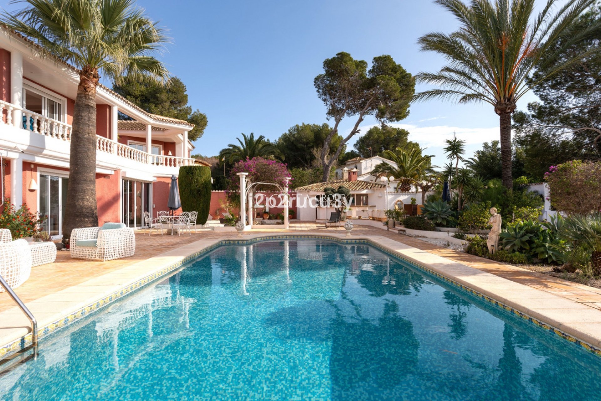 Resale - Villa -
Teulada - Moraira