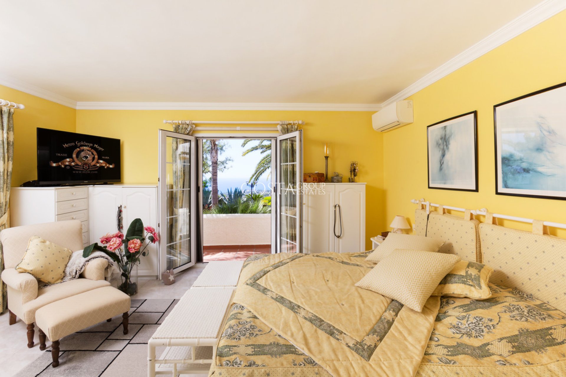 Resale - Villa -
Teulada - Moraira