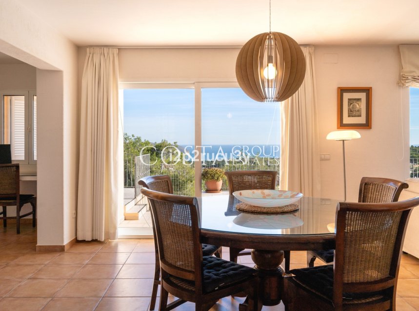Resale - Villa -
Teulada - Moraira