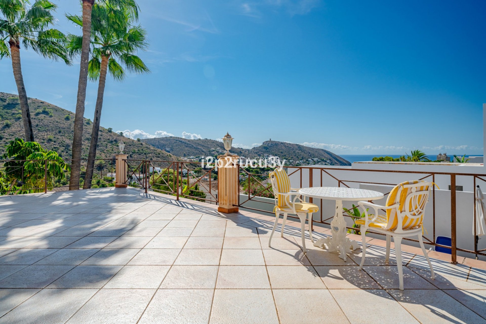 Resale - Villa -
Teulada - Moraira