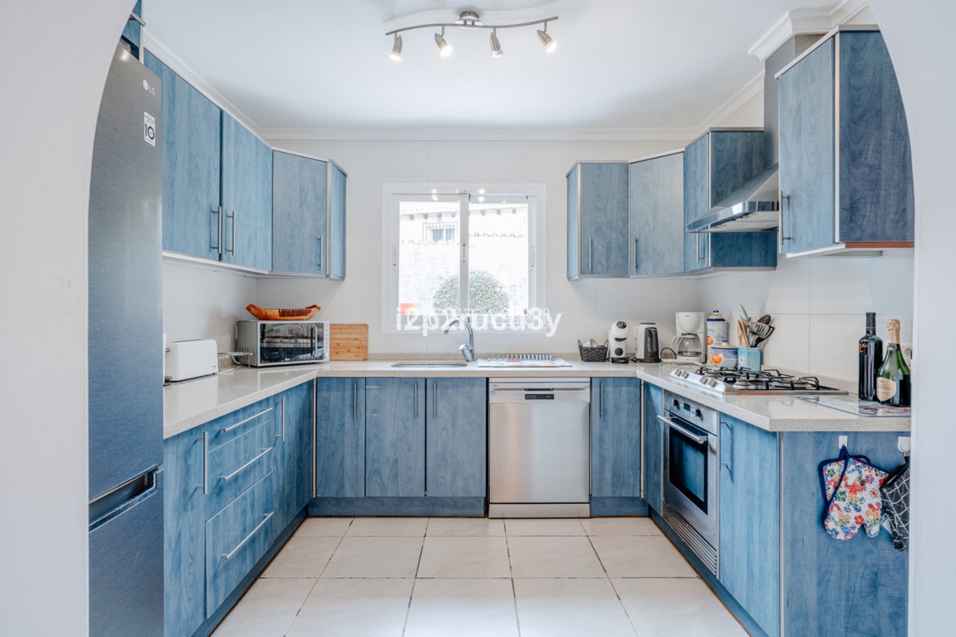 Resale - Villa -
Teulada - Moraira