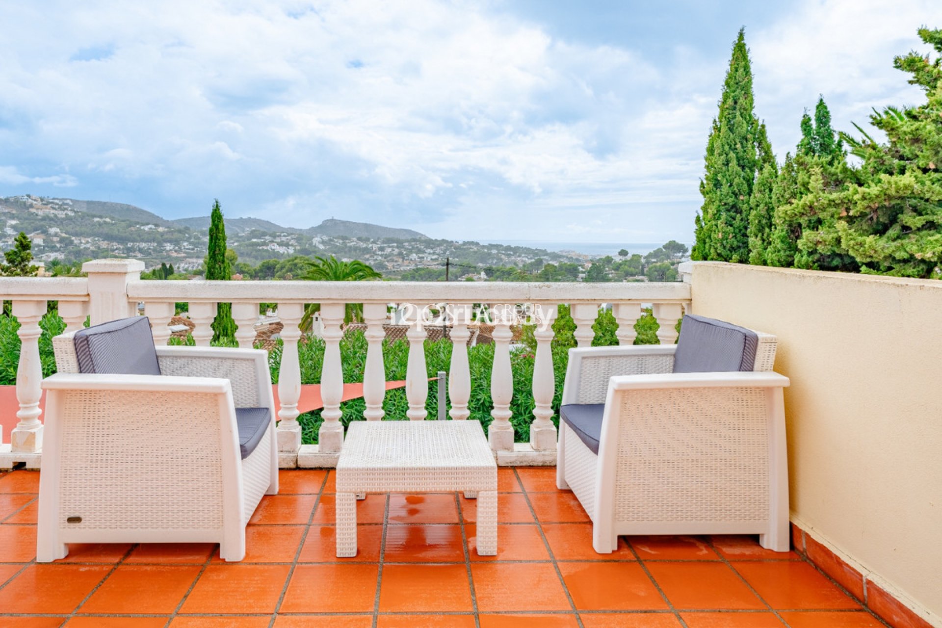 Resale - Villa -
Teulada - Moraira