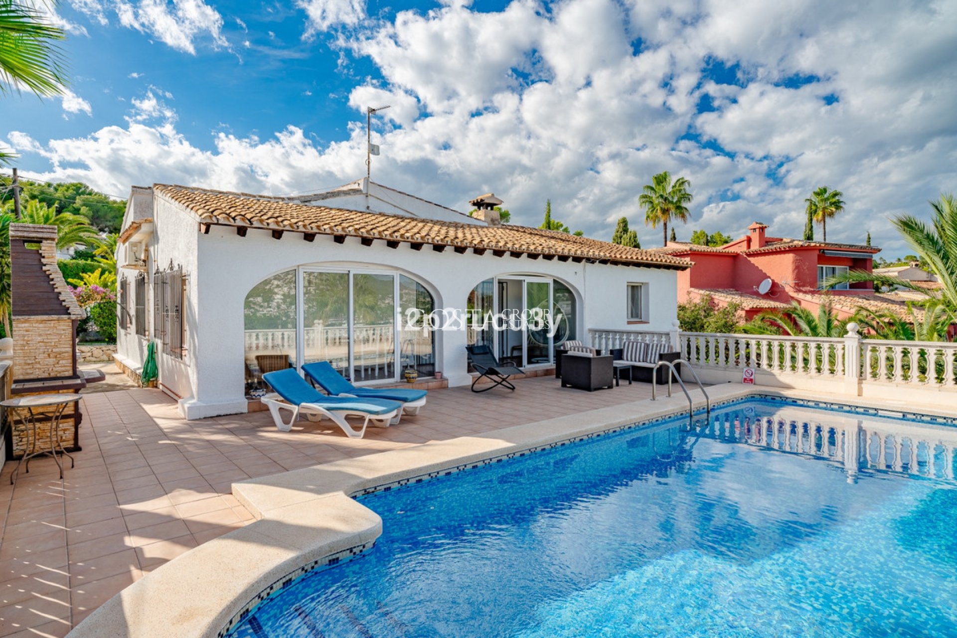 Resale - Villa -
Teulada - Moraira