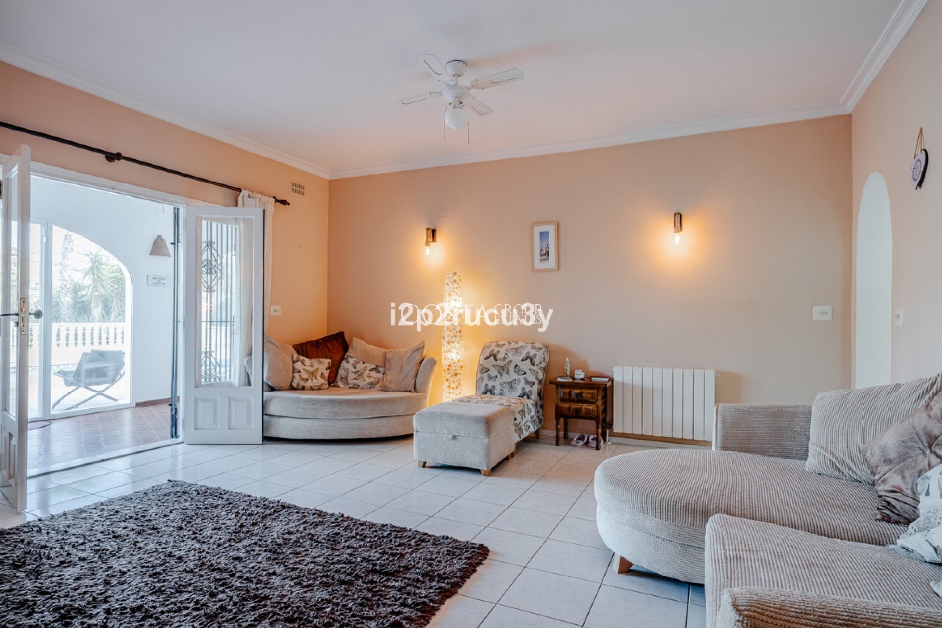 Resale - Villa -
Teulada - Moraira