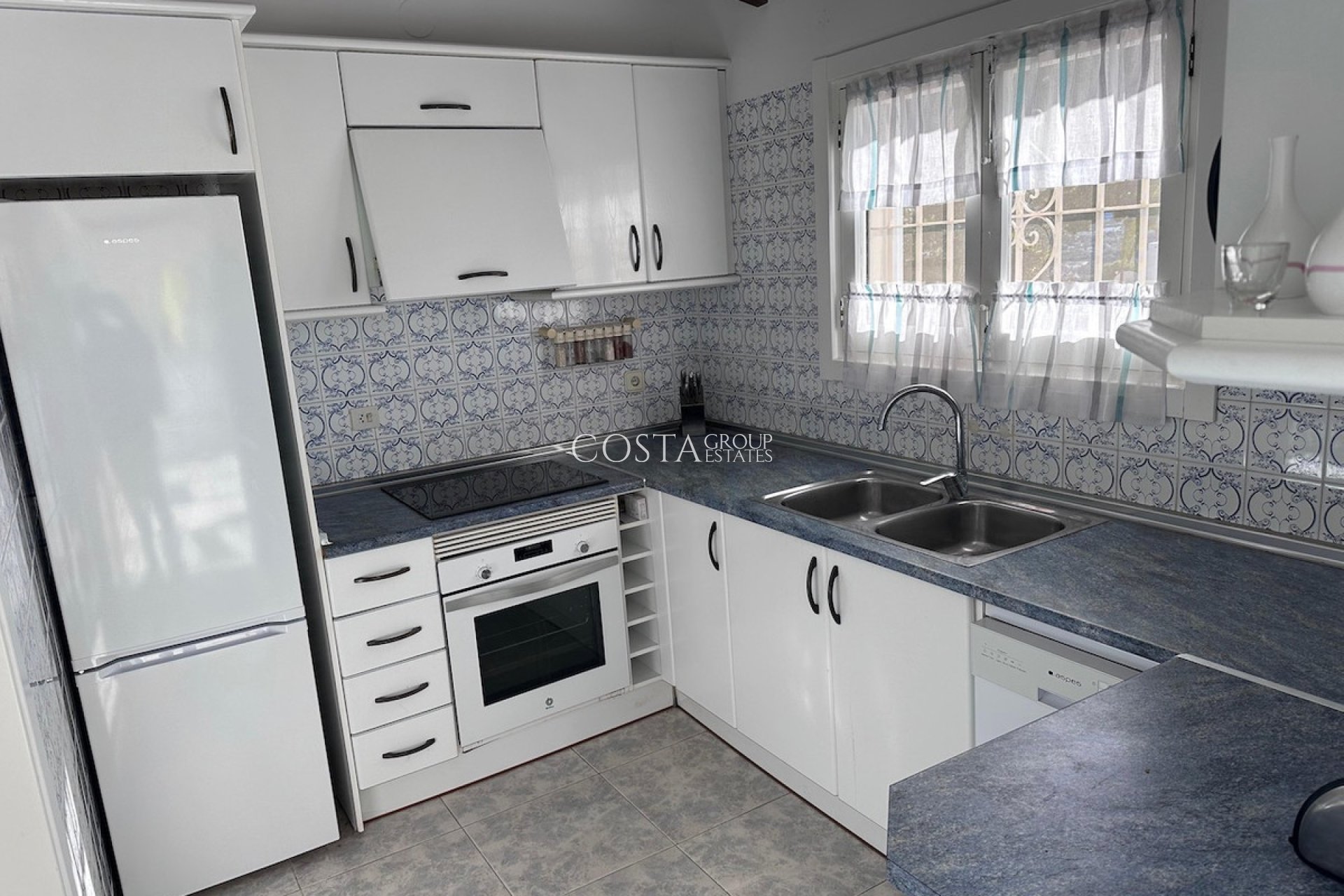Resale - Villa -
Teulada - Moraira