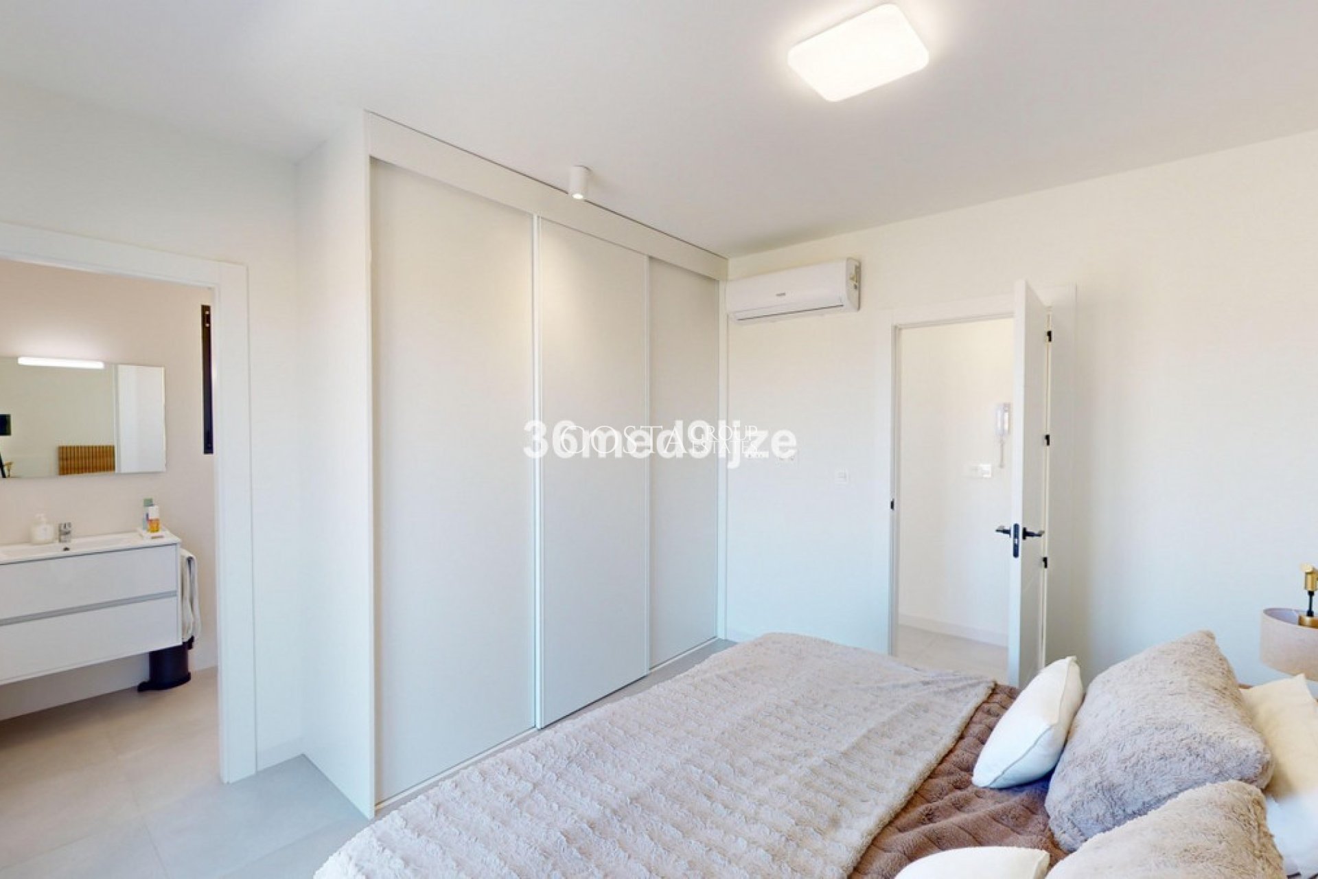 Resale - Villa -
Torre-Pacheco - Roldan