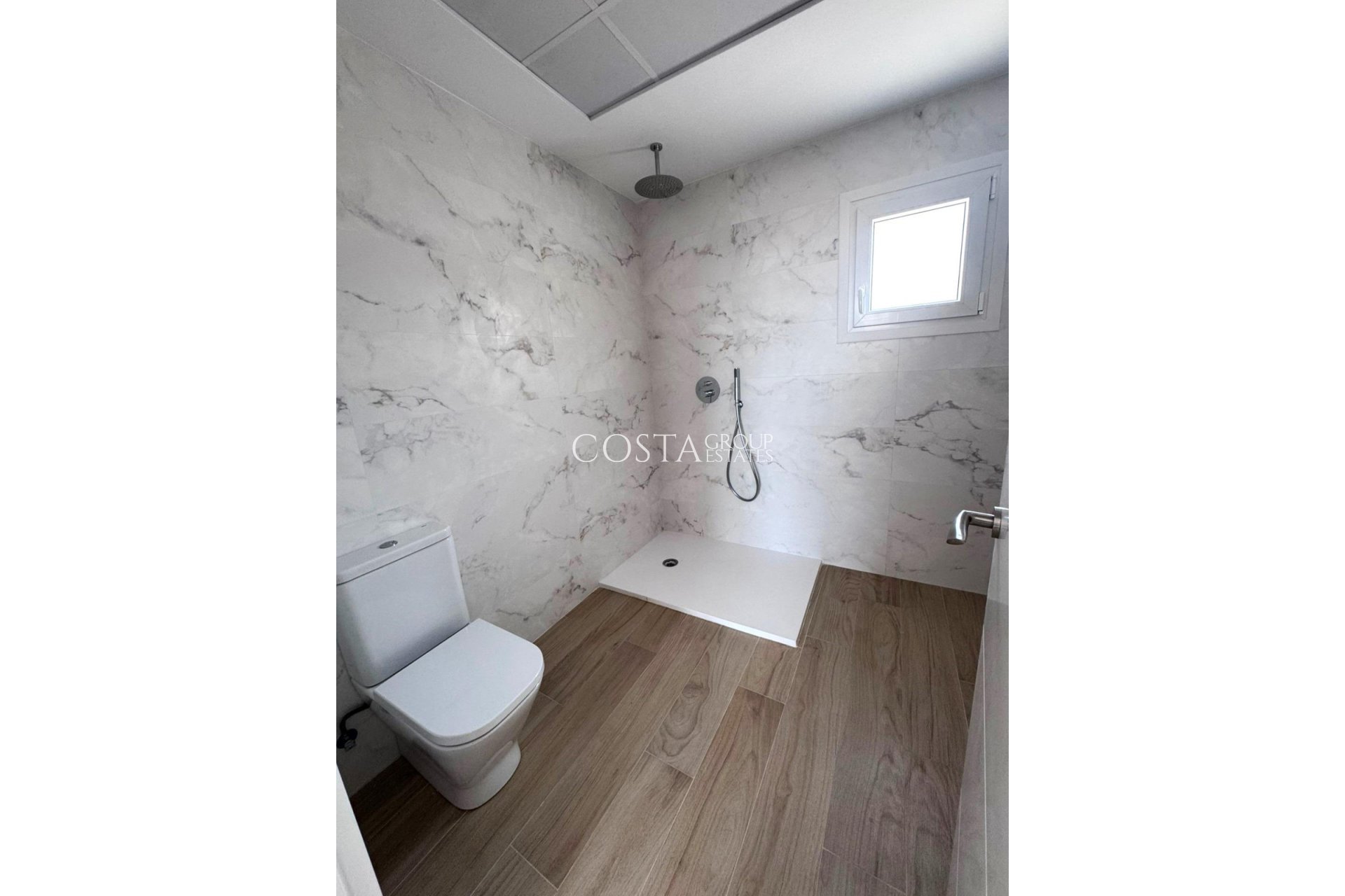 Resale - Villa -
Torrevieja - Aguas Nuevas