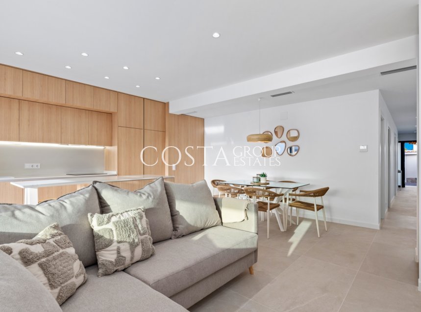 Resale - Villa -
Torrevieja - El Chaparral