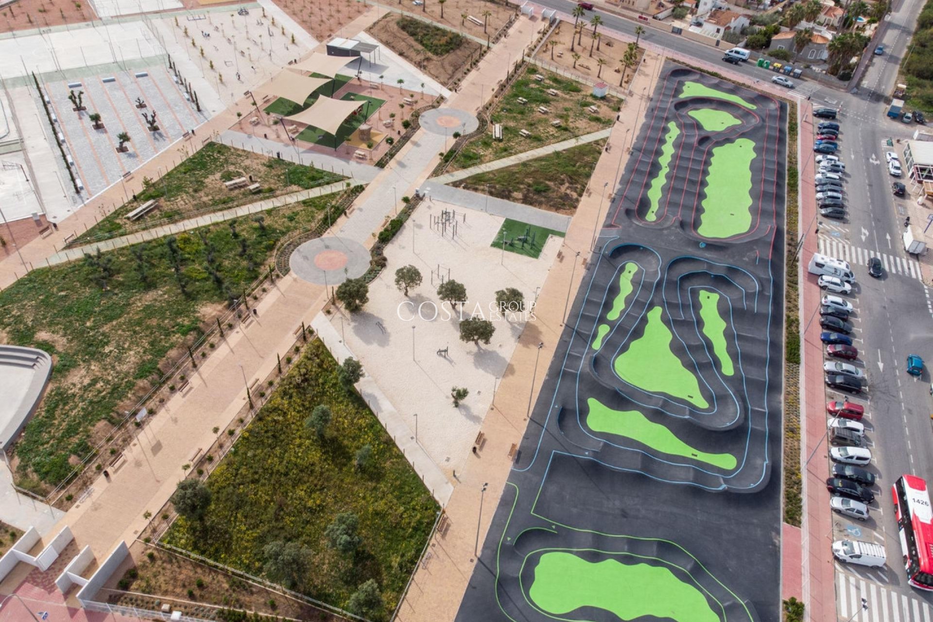 Resale - Villa -
Torrevieja - El Chaparral