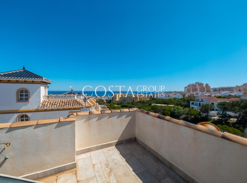 Resale - Villa -
Torrevieja - La Mata