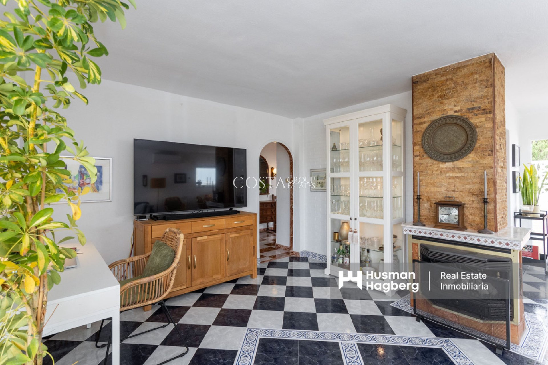 Resale - Villa -
Torrevieja - La Mata