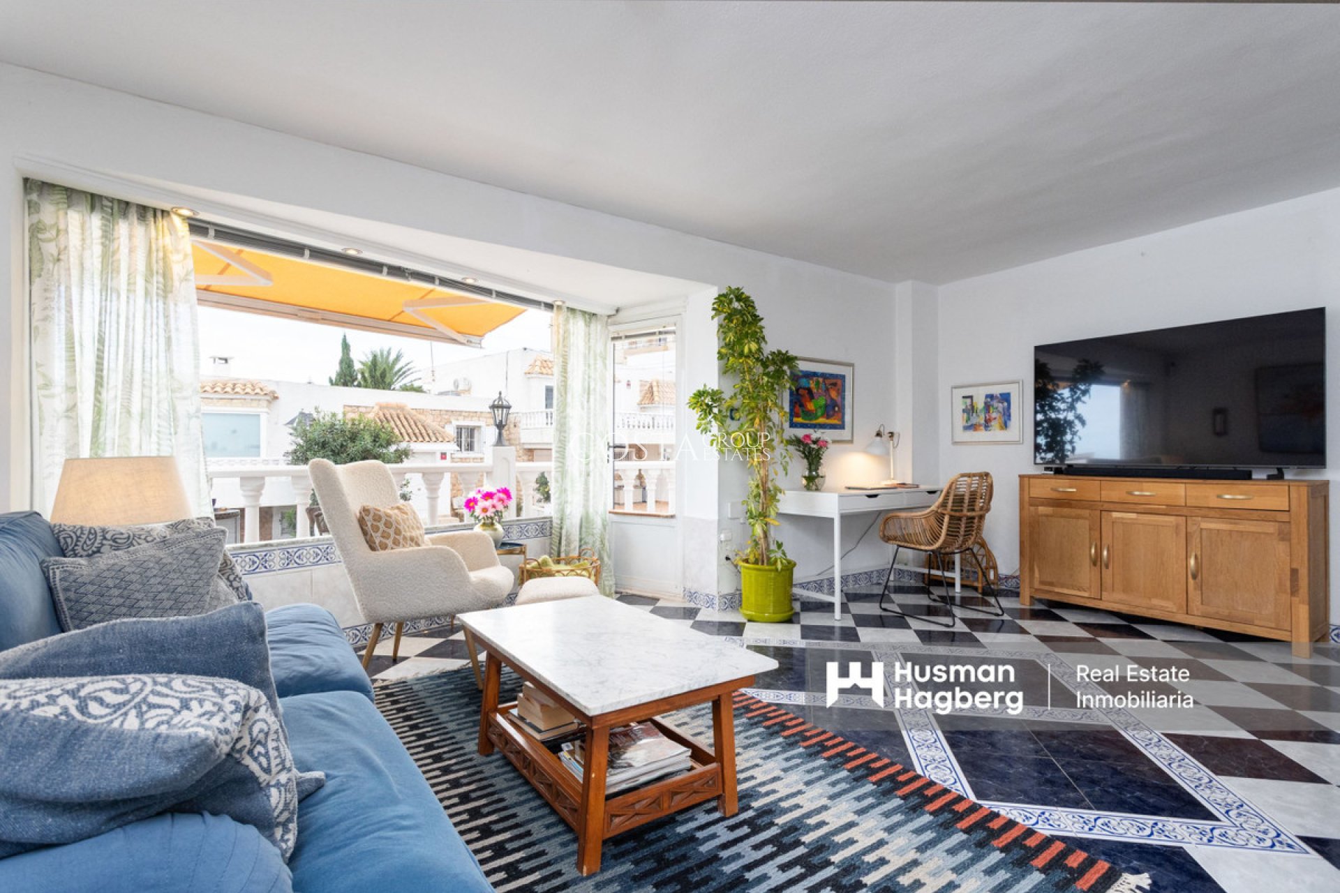 Resale - Villa -
Torrevieja - La Mata