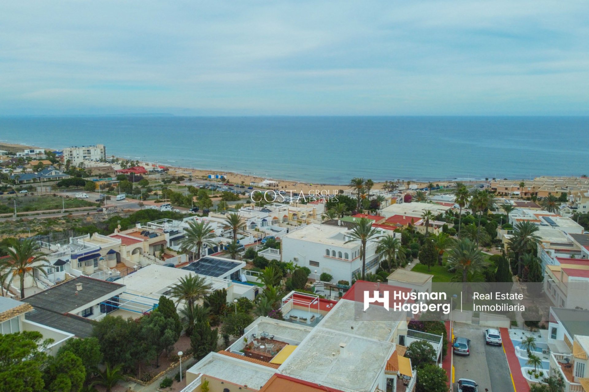 Resale - Villa -
Torrevieja - La Mata