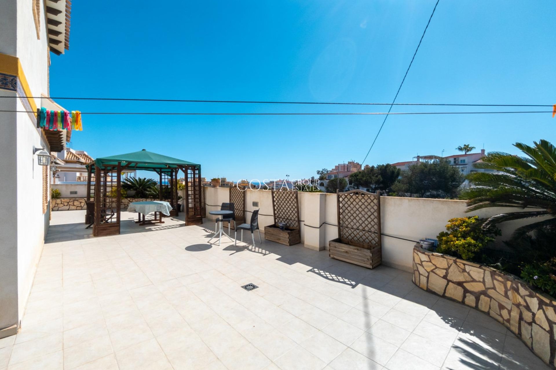 Resale - Villa -
Torrevieja - La Mata