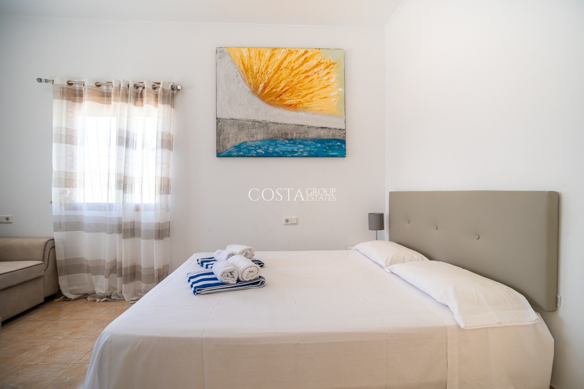 Resale - Villa -
Torrevieja - La Siesta
