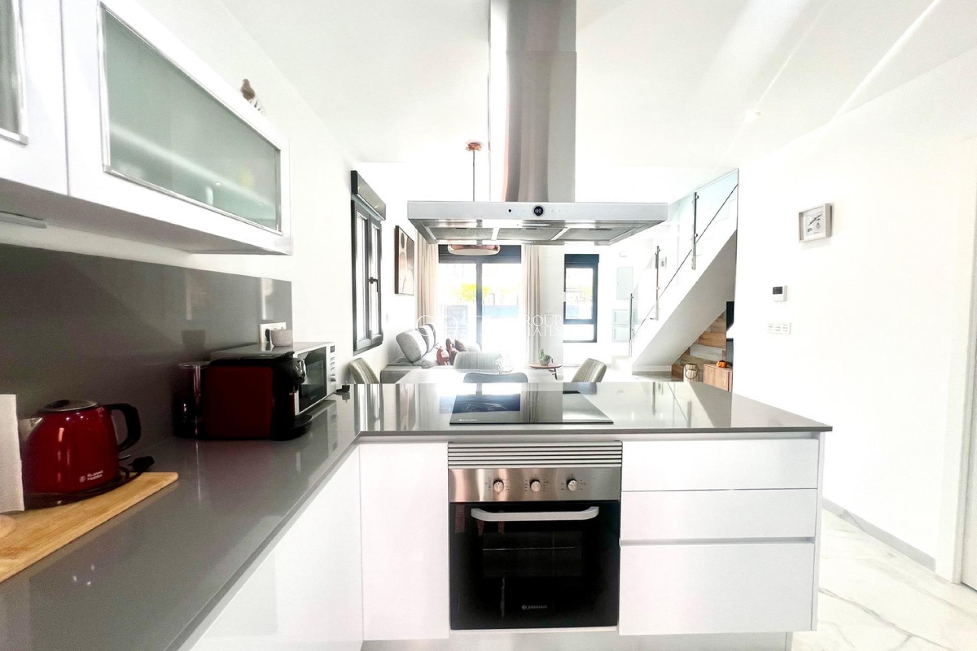 Resale - Villa -
Torrevieja - La Siesta