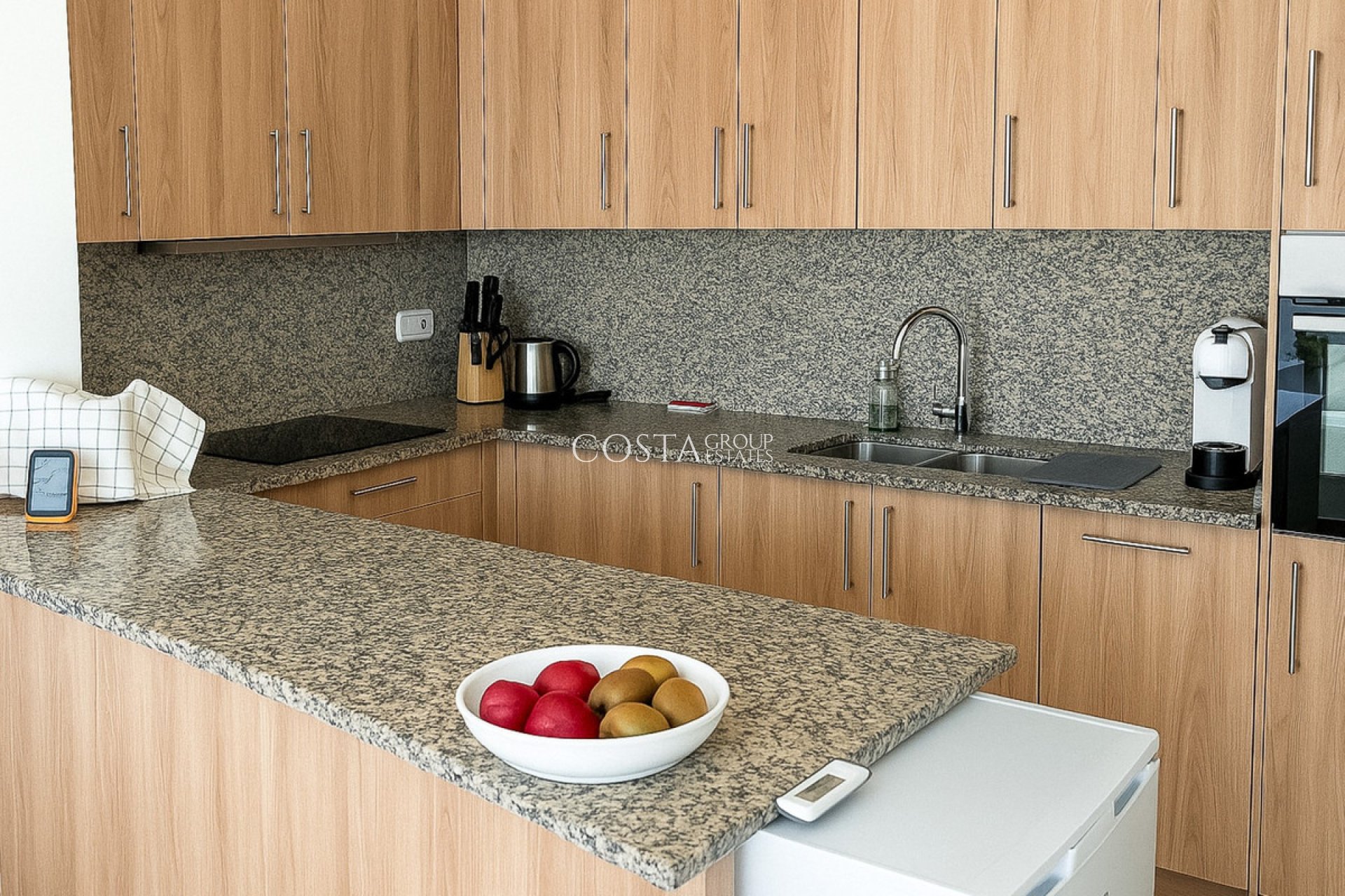 Resale - Villa -
Torrevieja - La Siesta