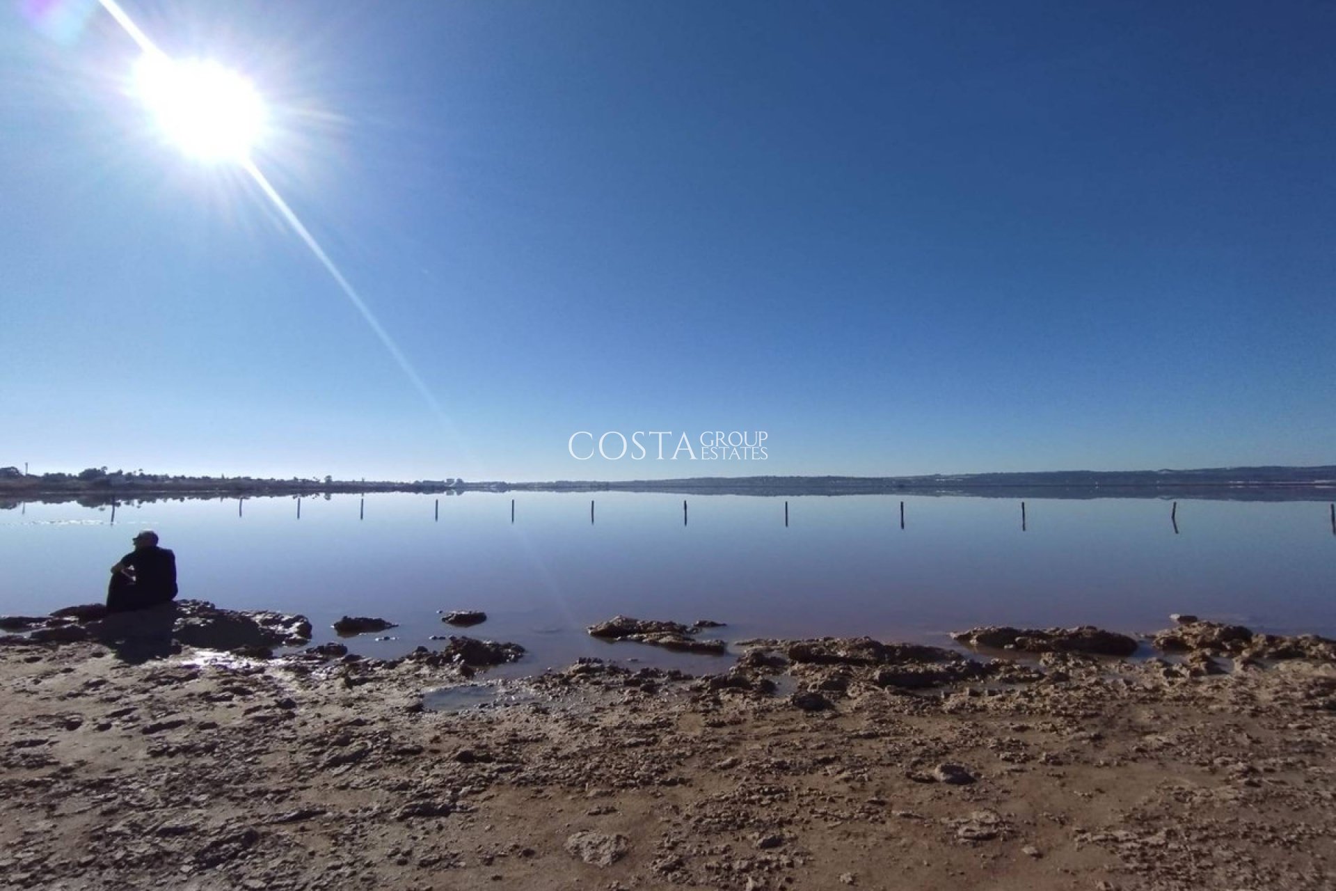 Resale - Villa -
Torrevieja - La Siesta