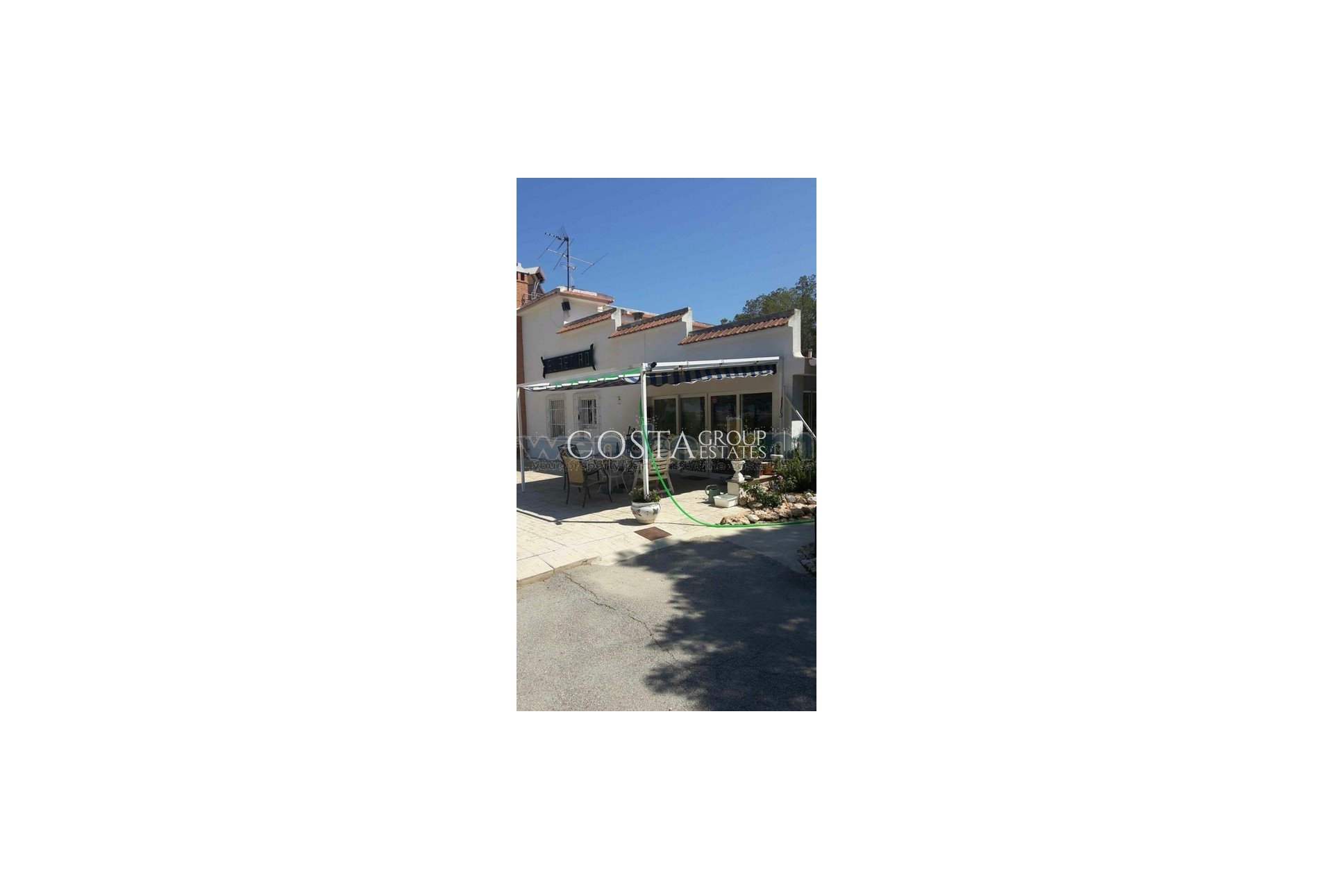 Resale - Villa -
Torrevieja - Los Balcones