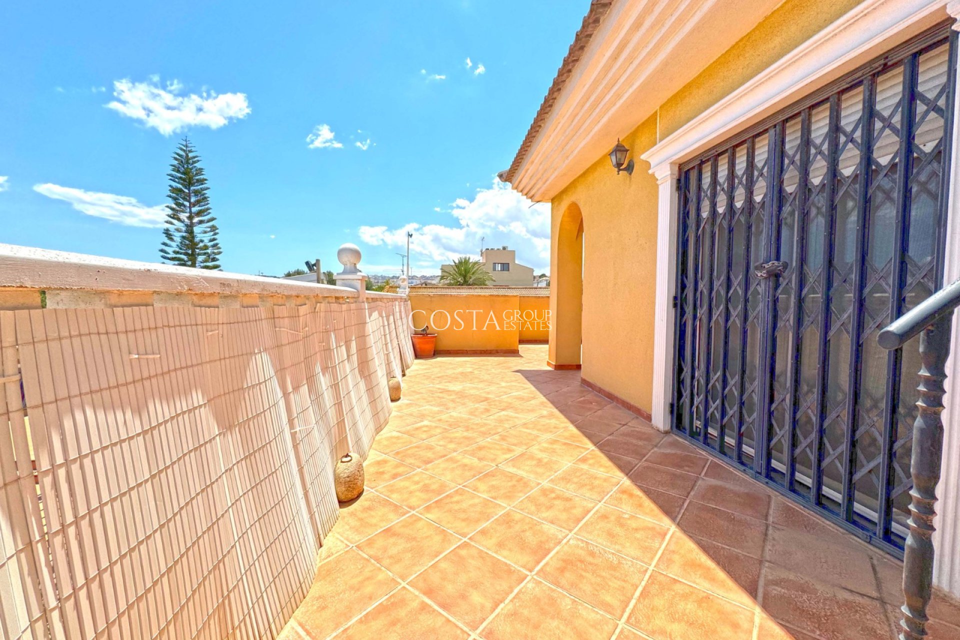 Resale - Villa -
Torrevieja - Los Balcones