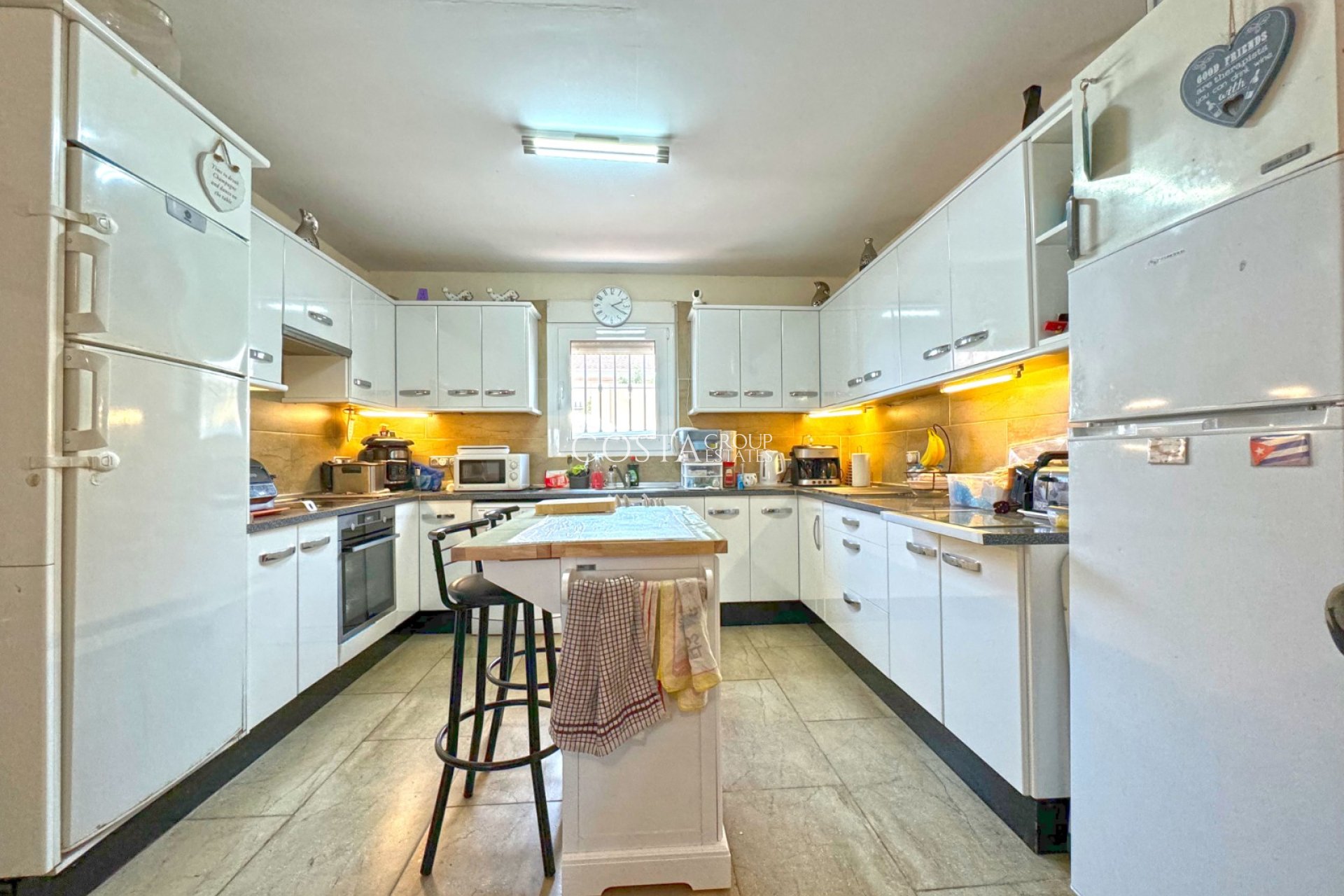 Resale - Villa -
Torrevieja - Los Balcones