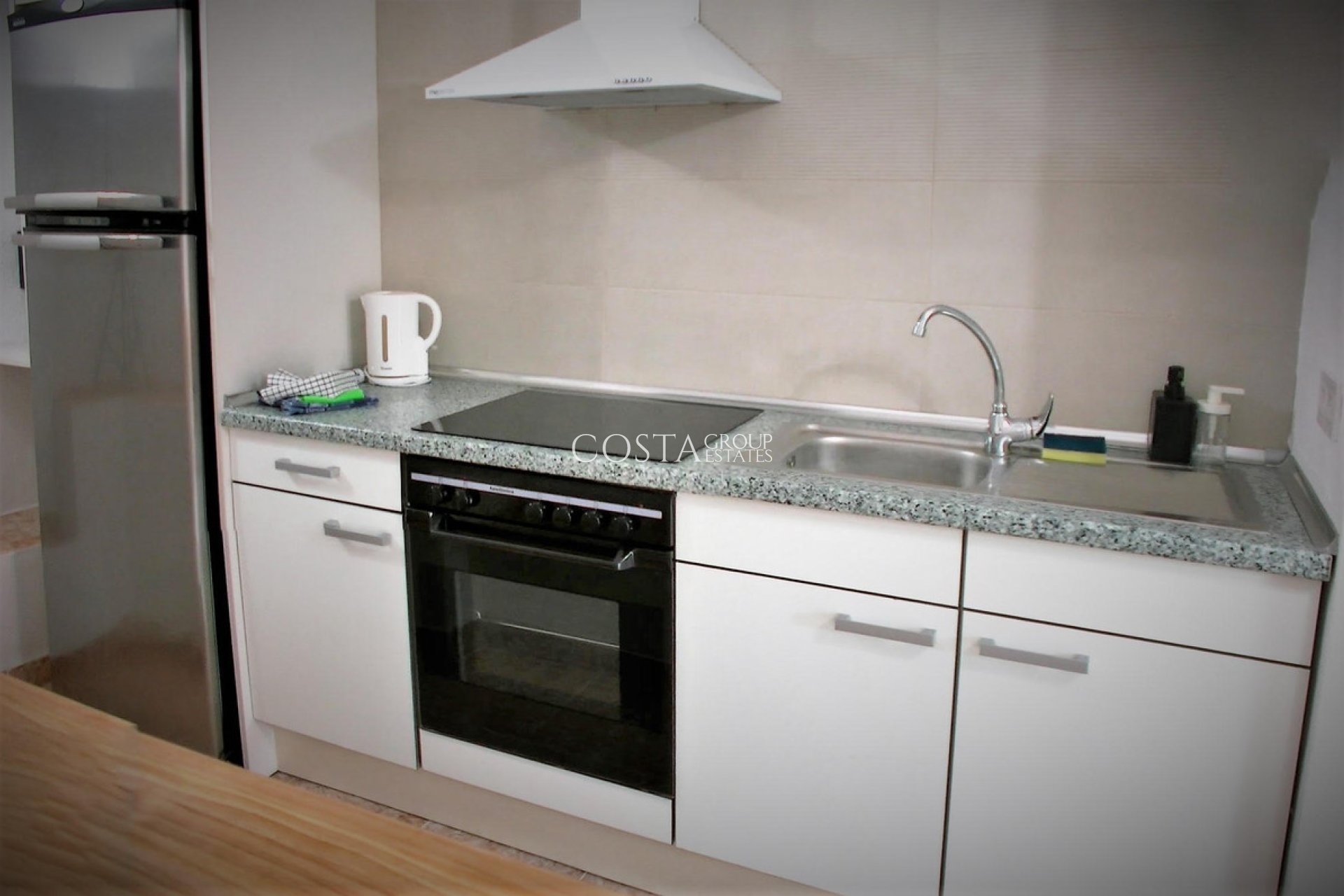 Resale - Villa -
Torrevieja - Torrevieja Centro